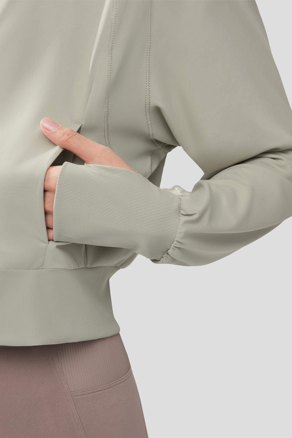 Icesharp Women's UPF50+ Sun Protection Jacket - Lightweight UV Blocking Windbreaker for Outdoor Hiking, Beach & Summer Activities