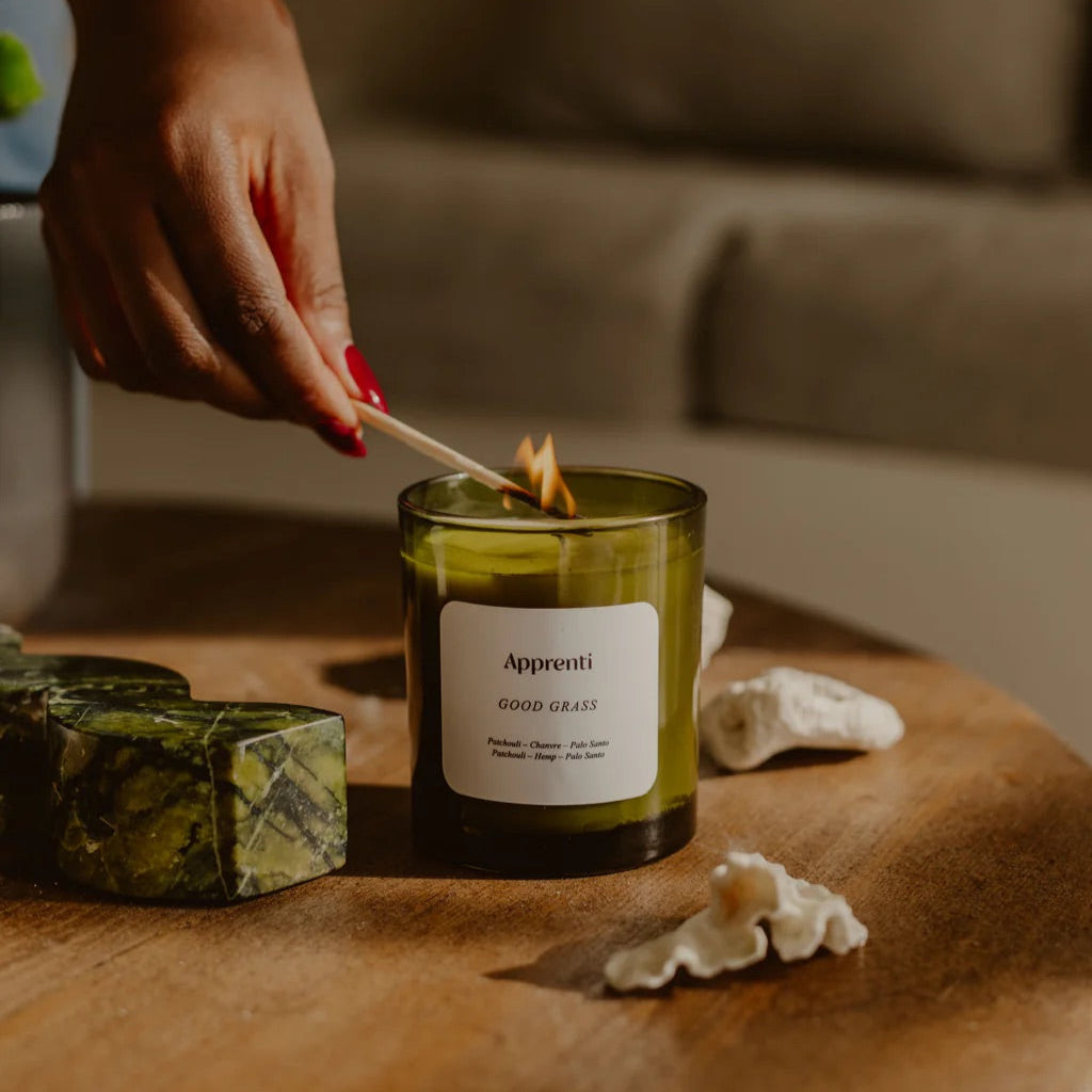 Natural Wooden Scented Candle - Handmade Soy Wax Aromatherapy Candle for Home, Relaxation & Romantic Ambiance | Perfect for Bedroom, Bathroom & Meditation Spaces