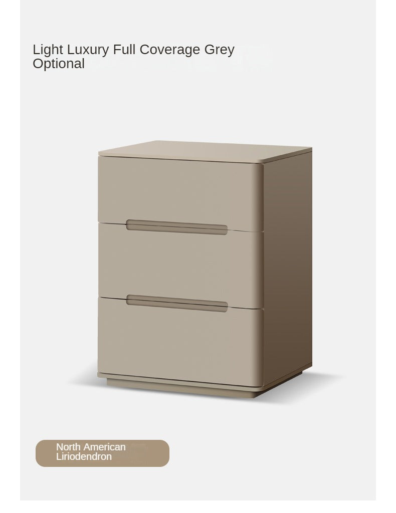 Solid Oak Wood Nightstand with 3 Drawers - Modern Light Luxury Bedside Table for Bedroom, Living Room, or Office