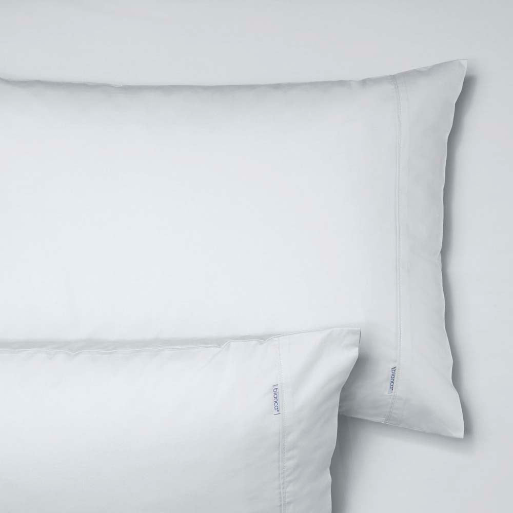 Premium 100% Cotton Percale Fitted Sheet & Pillowcase Set - 300 Thread Count White Single Bed Sheets - Soft & Breathable for Comfortable Sleep - Perfect for Guest Rooms, Dorms, and Kids' Beds