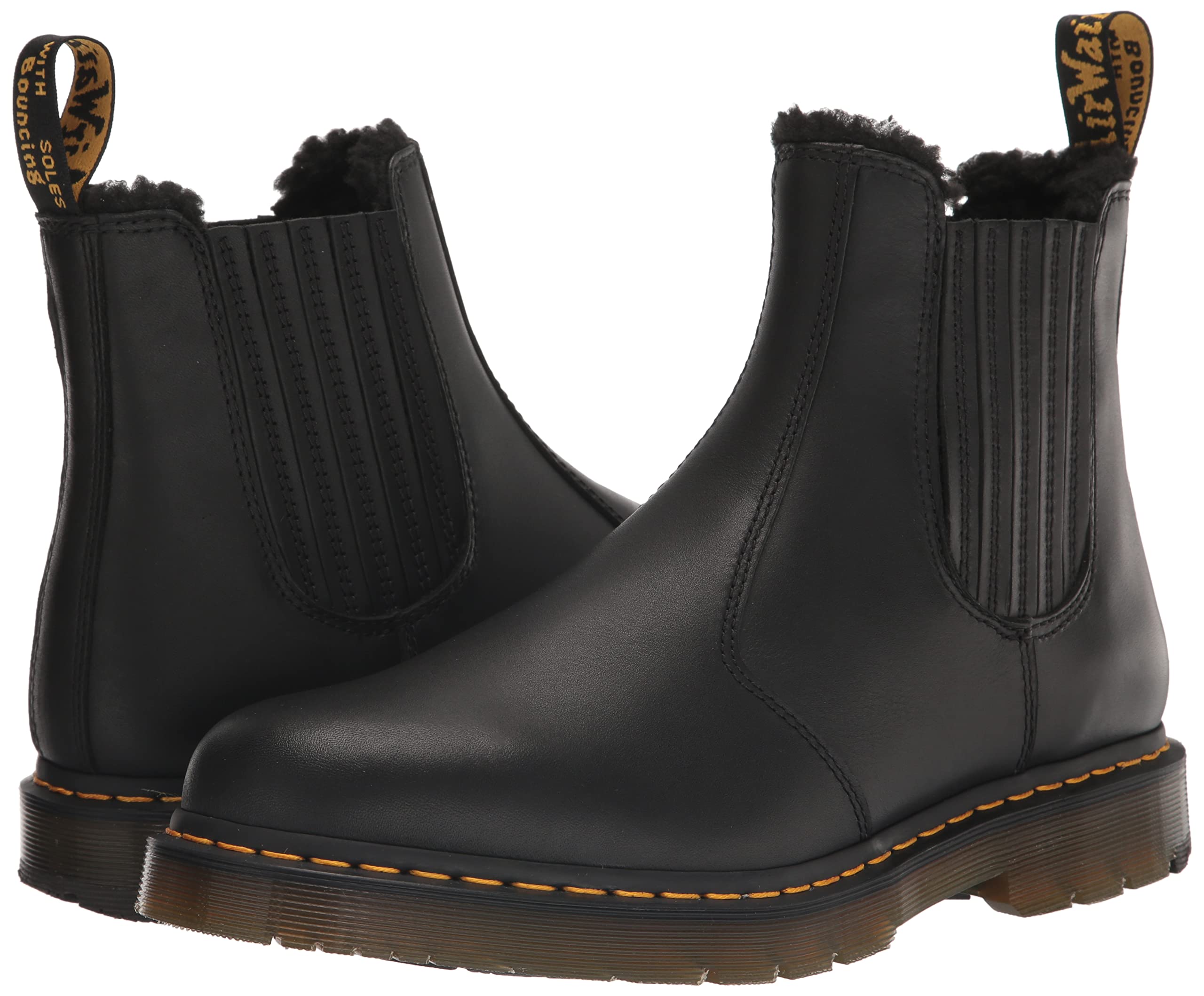 Dr. Martens Unisex Chelsea Boots for Men & Women - Comfortable & Stylish Ankle Boots for Casual Wear, Work & Outdoor Activities