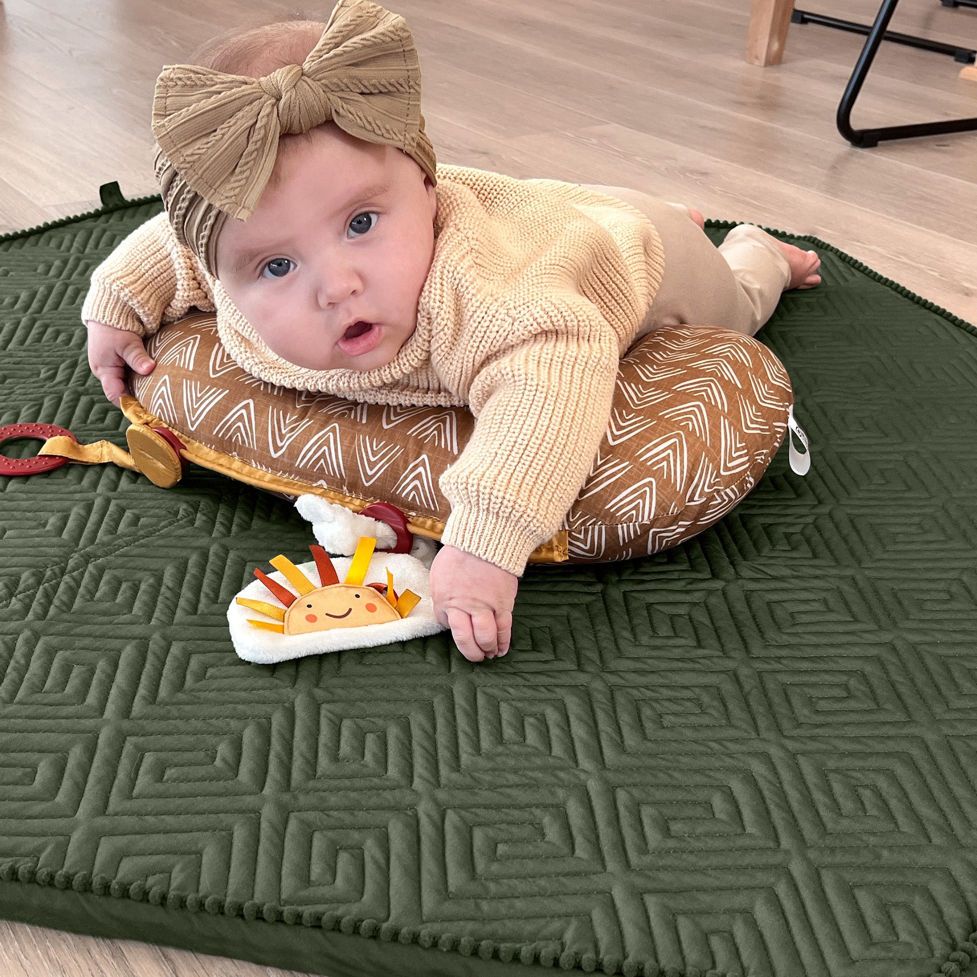 Boppy Original Nursing Pillow and Infant Support for Tummy Time, Breastfeeding, and Baby Comfort – Perfect for Newborns and Infants