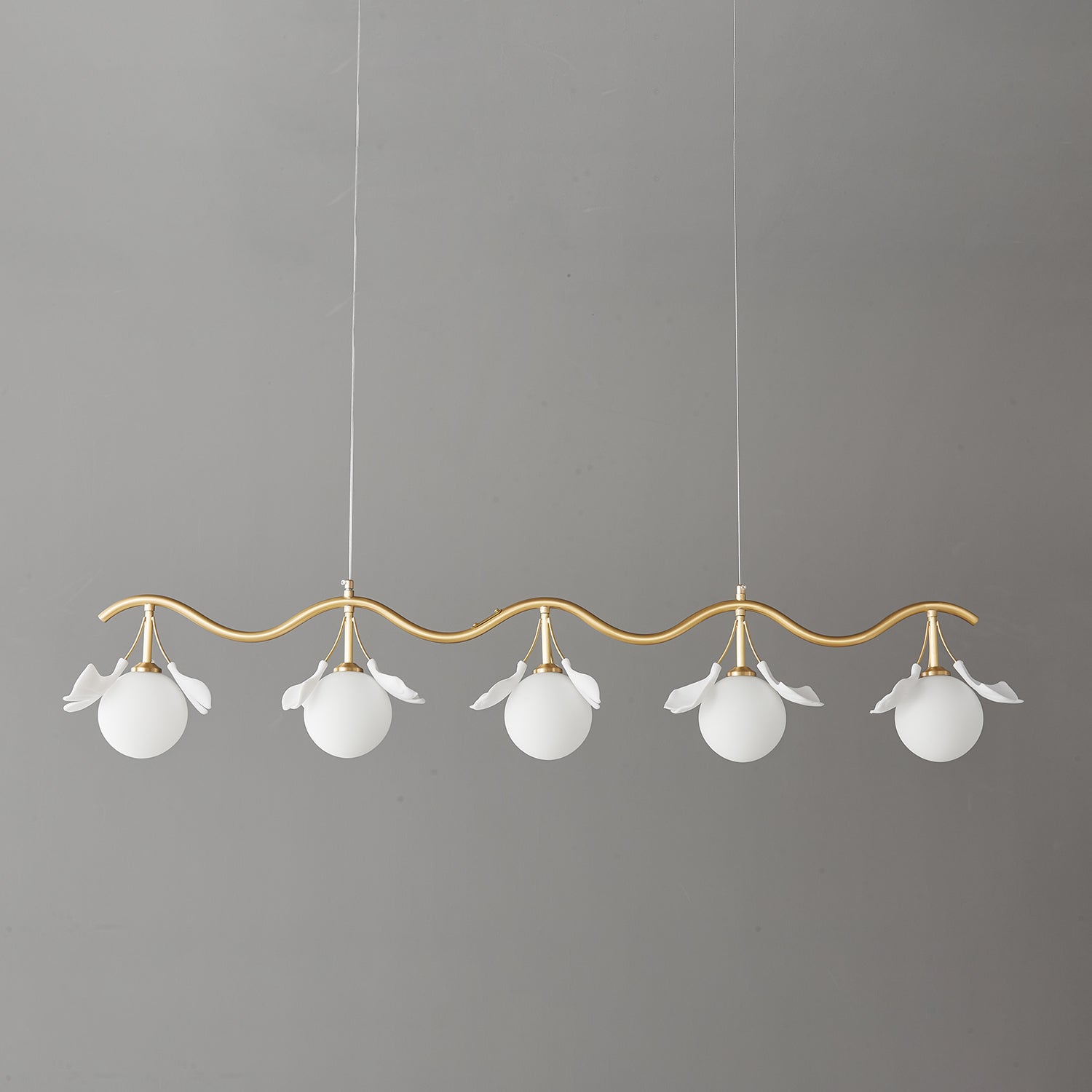 Evander Gingko Leaf Chandelier - Modern Gold Ceiling Light Fixture for Dining Room, Living Room & Bedroom Decor | Elegant Home Lighting Solution