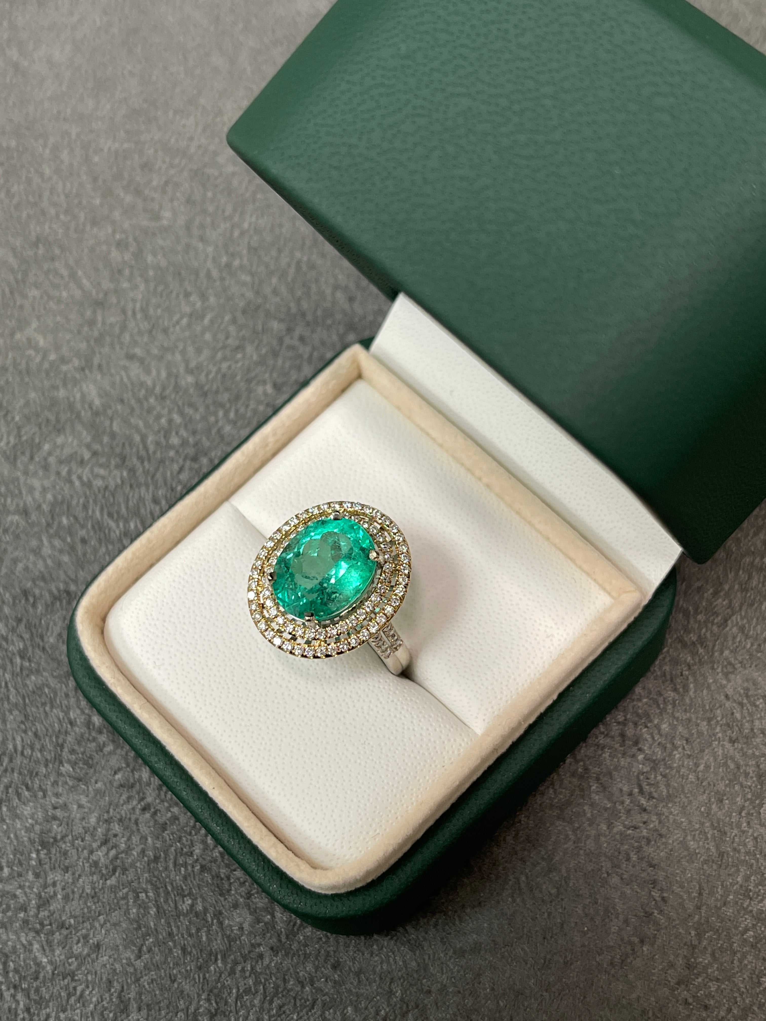 4.50tcw Natural Emerald Oval & Diamond Halo 18K Gold Statement Ring for Women | Elegant Wedding, Engagement & Anniversary Jewelry Gift