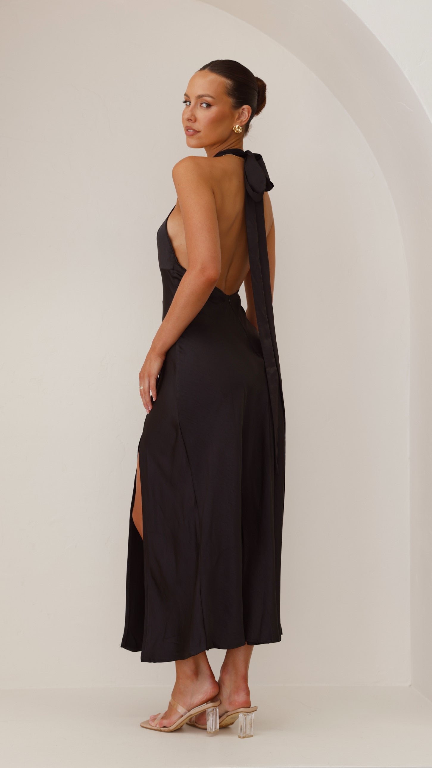 Amalia Maxi Dress in Black - Elegant Long Flowy Dress for Women - Perfect for Summer, Beach, and Evening Events