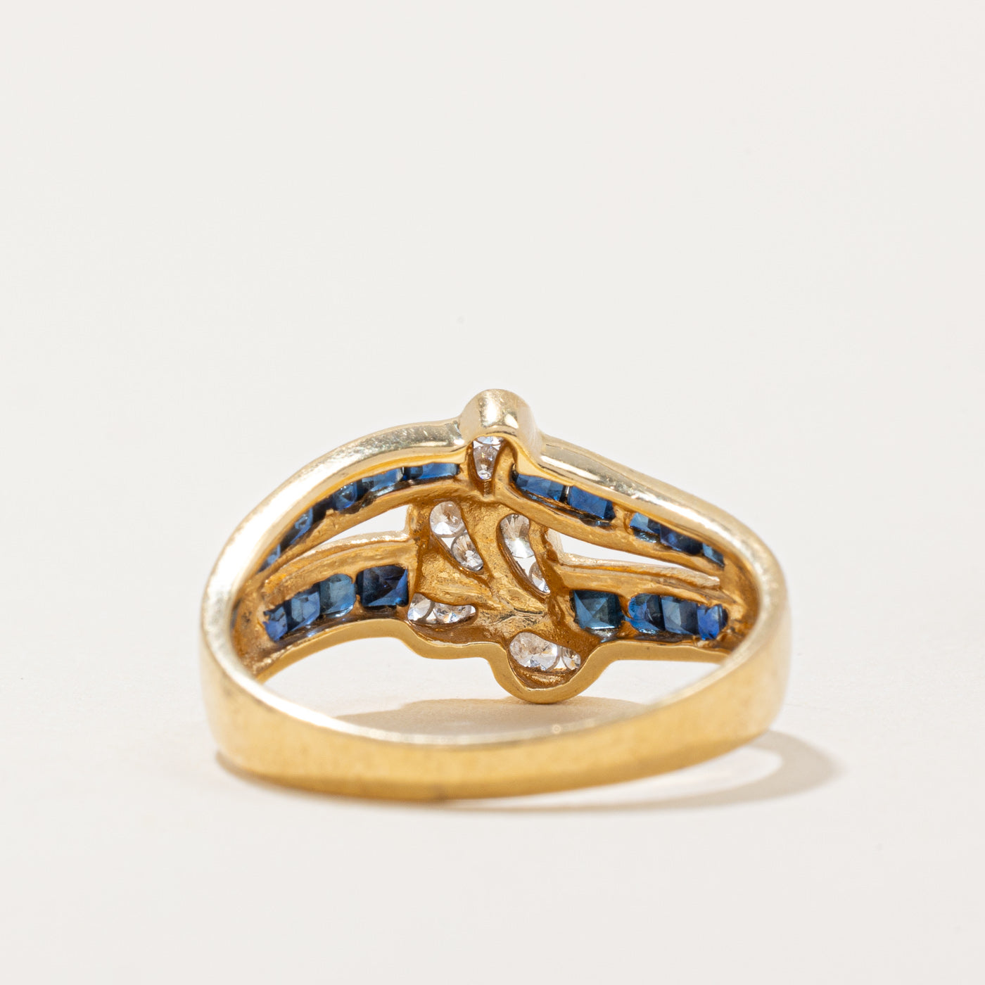 Exquisite 0.26ctw Sapphire & Diamond Ring | 0.15ctw Diamond Accents | Size 6.75 | Elegant Engagement, Wedding, or Anniversary Jewelry Gift for Women
