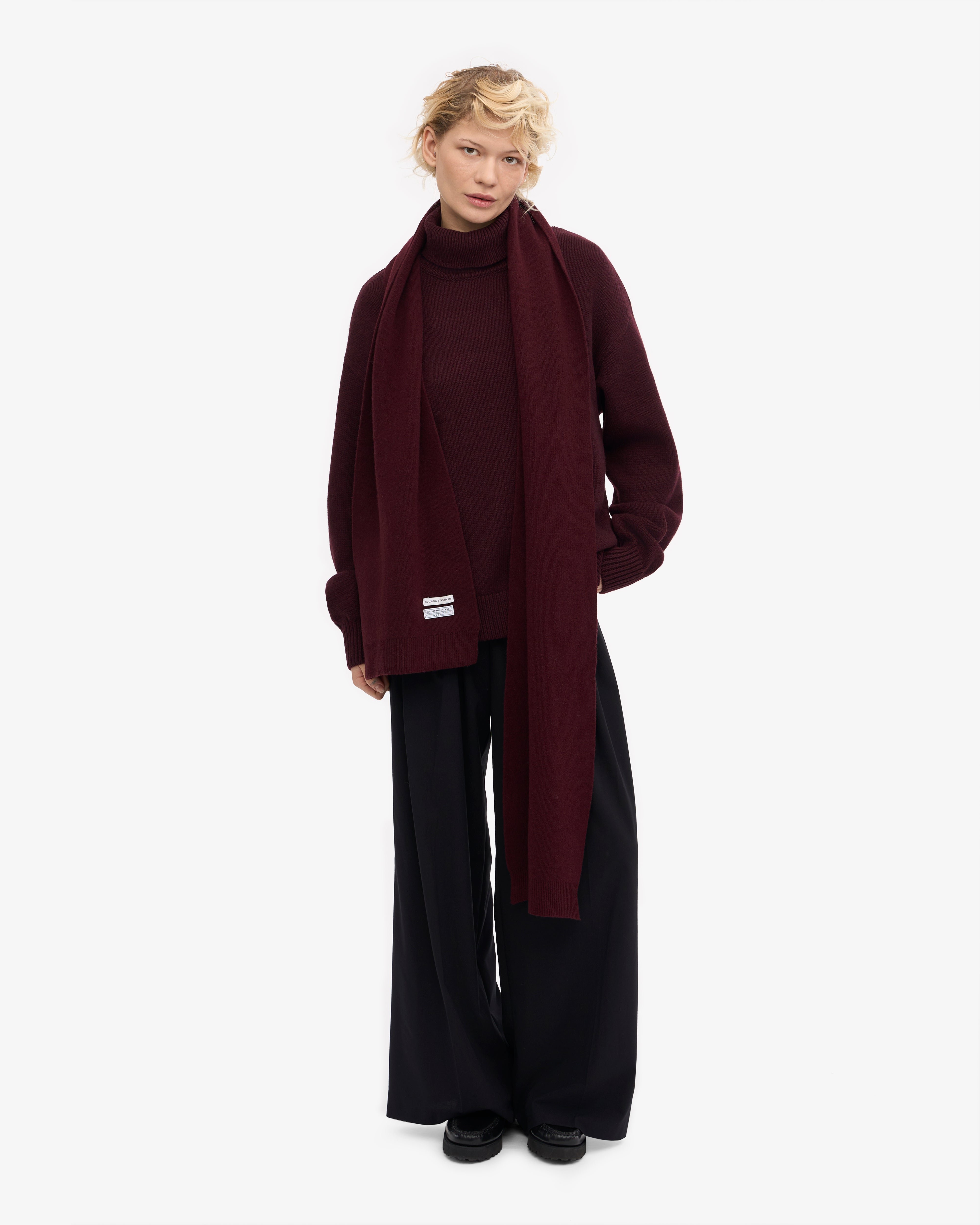 Premium Merino Wool Scarf - Soft & Warm Winter Accessory in Oxblood Red - Perfect for Cold Weather & Outdoor Activities