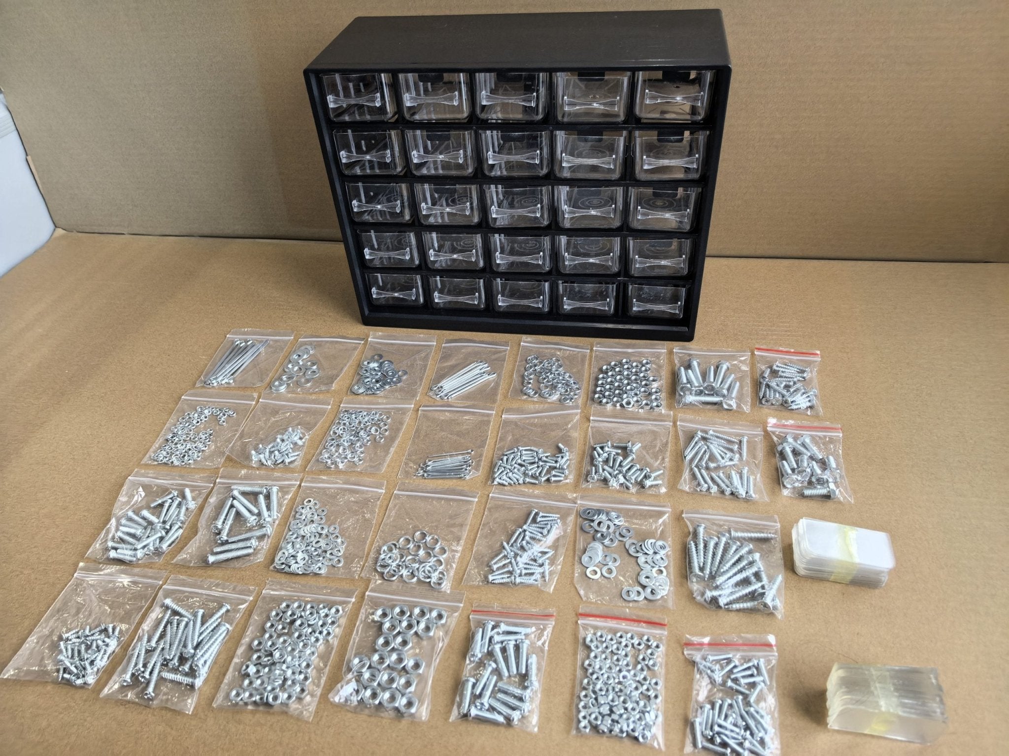 1001 Piece Multipurpose Fastener Assortment Kit with Durable Storage Case - Nuts, Bolts, Screws & Washers for DIY, Home Repair & Automotive Projects | SKU: WTD1001