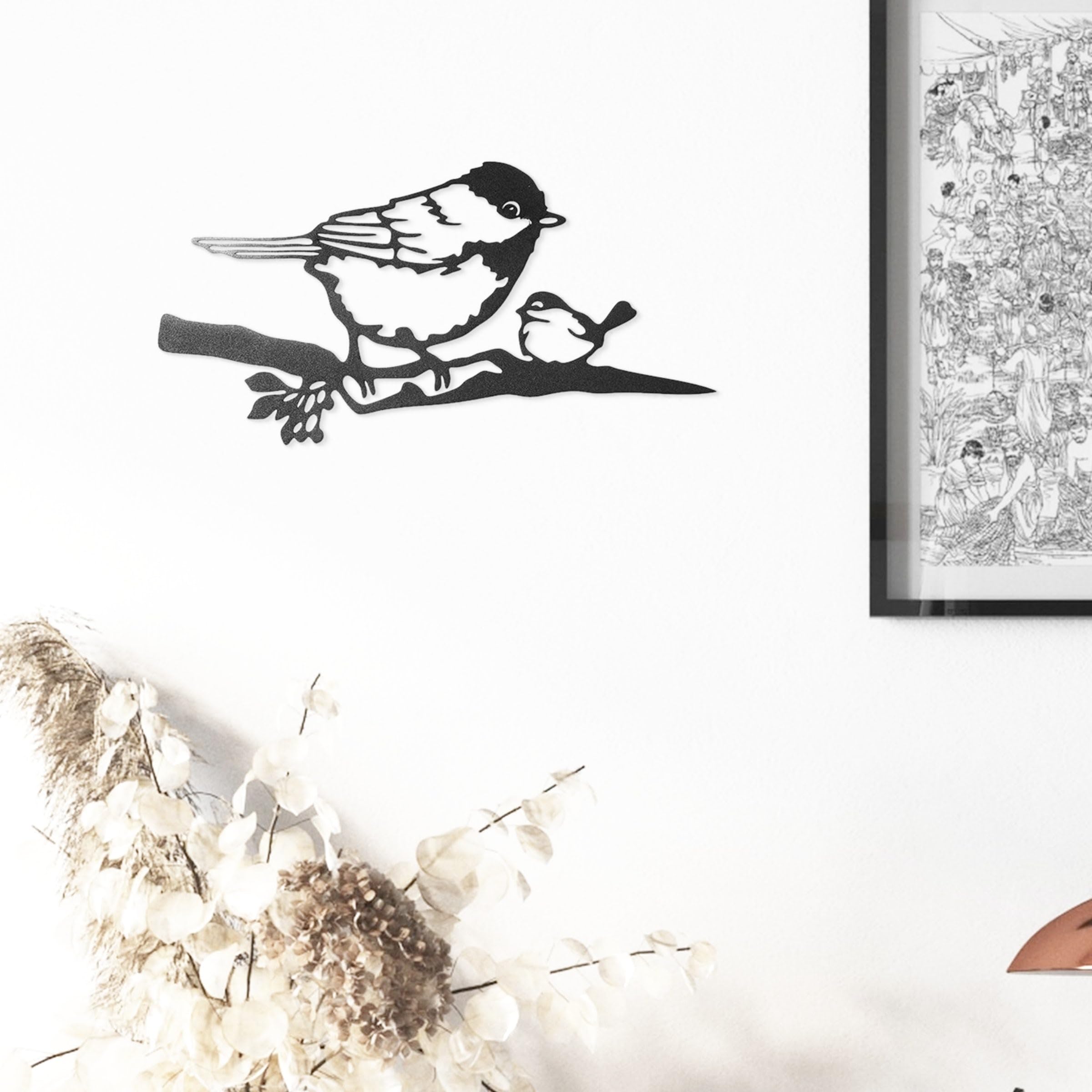 Renovatio Black Metal Chickadee Bird Decor - Elegant Garden Art for Backyard, Patio & Outdoor Spaces - Durable Metal Ornaments for Trees, Lawn & Home Decoration - Perfect for Nature Lovers & Bird Watching Enthusiasts