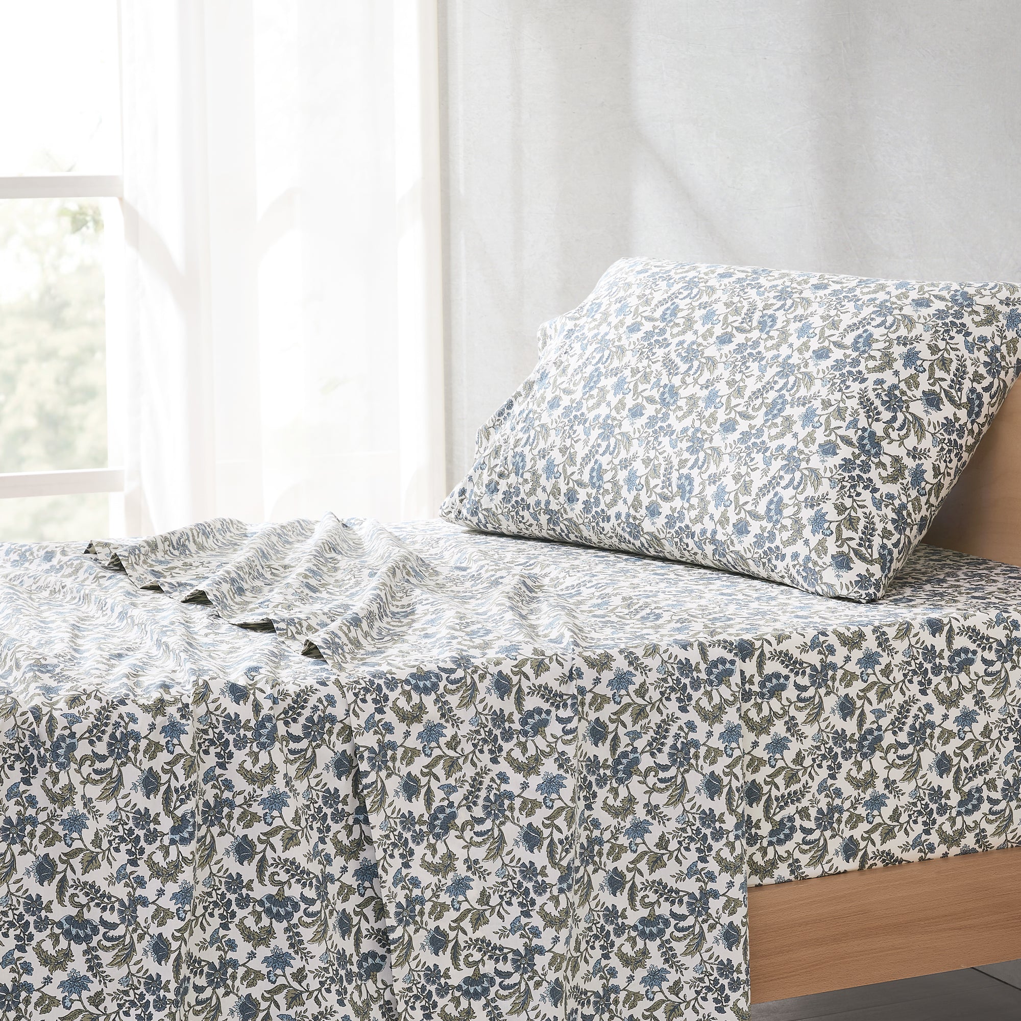 Lillian 100% Cotton Block Print Sheet Set - Queen Size, Soft & Breathable Bedding for Comfortable Sleep - Perfect for Master Bedroom, Guest Room, or Dorm