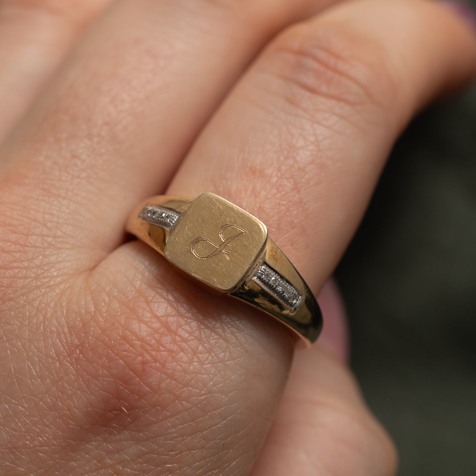 Diamond 'J' Initial Signet Ring for Men & Women | 0.03ctw Real Diamond | Size 10.5 | Sterling Silver Personalized Jewelry | Perfect for Engagements, Anniversaries & Gifts