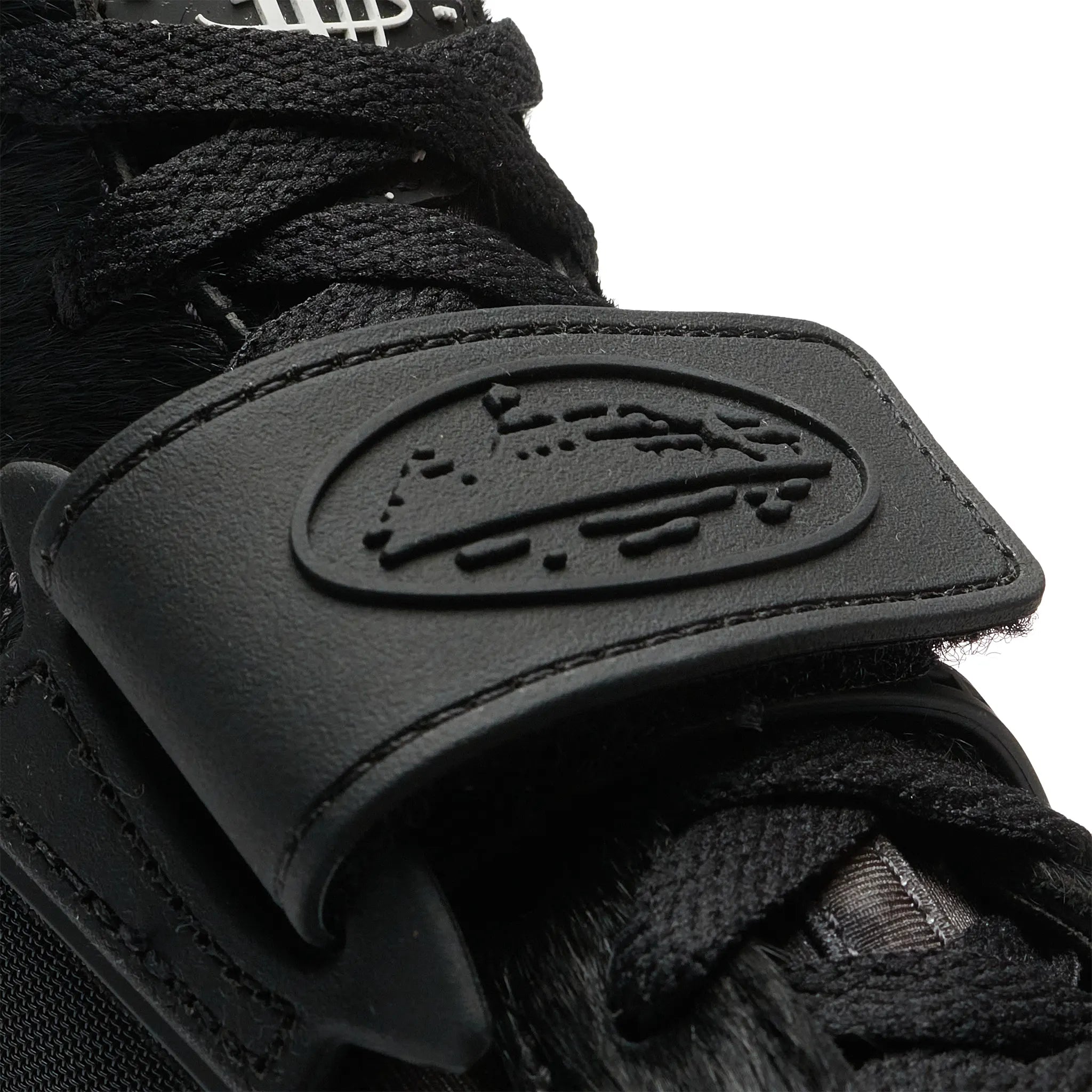 Corteiz x Nike Air Huarache Onyx Sneakers - Men's Running Shoes for Casual Wear & Street Style