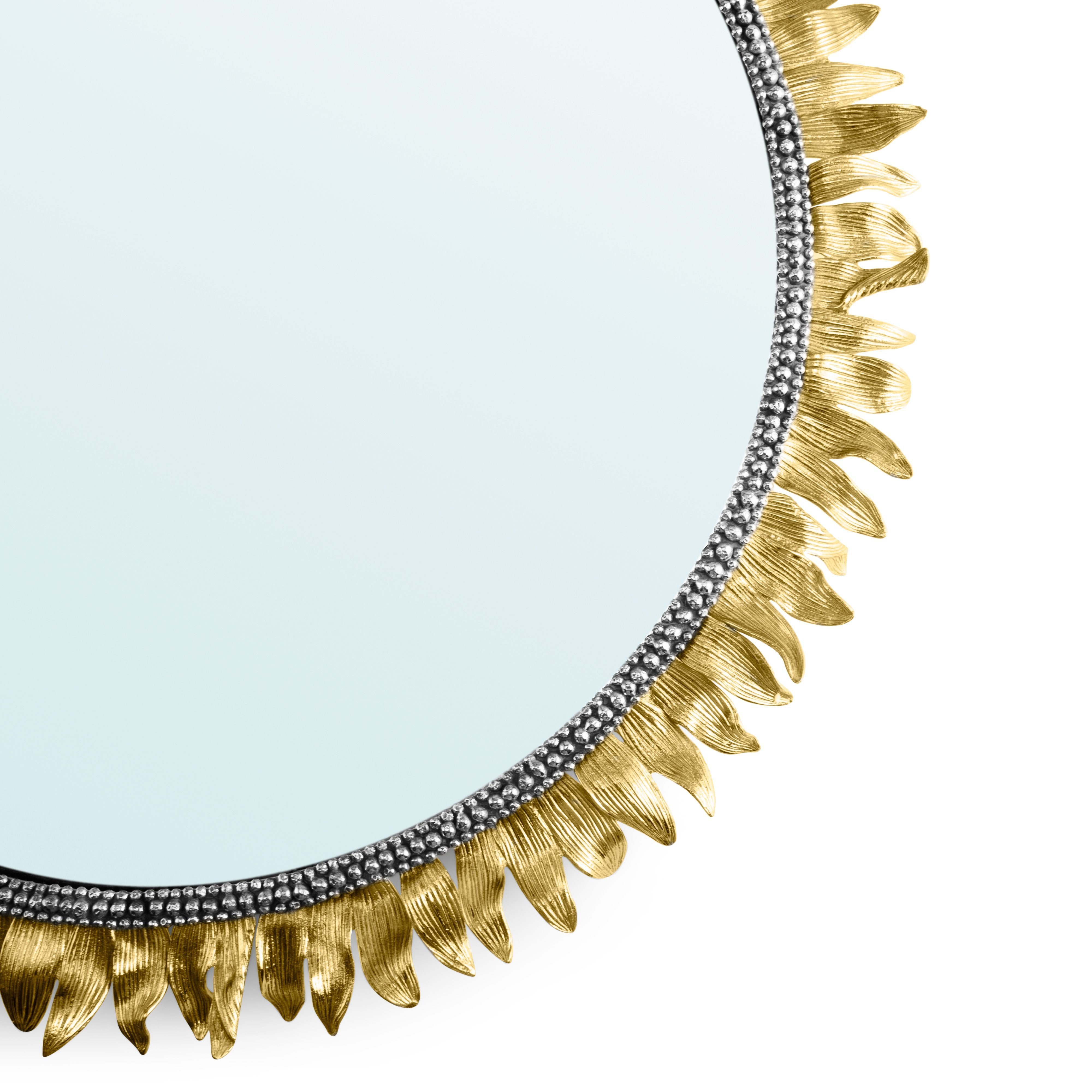 Stylish Sunflower Wall Mirror for Home Decor - Perfect for Living Room, Bedroom, and Bathroom Vanity