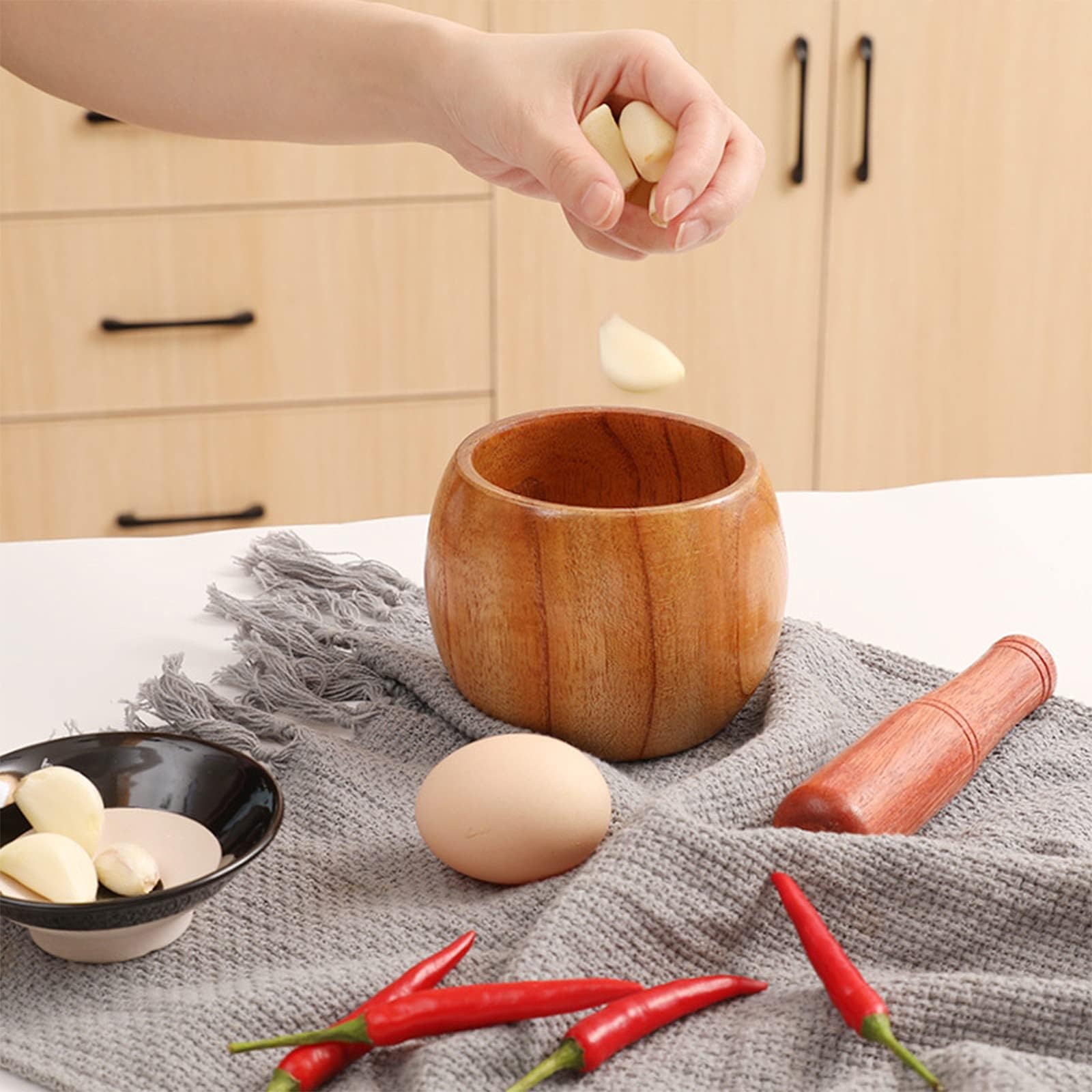 Natural Wood Pestle and Mortar Set - Guacamole Bowl, Garlic Press, Pepper Grinder & Molcajete for Crushing, Mincing & Mixing - Perfect for Kitchen, Guacamole, Salsa & Spice Preparation