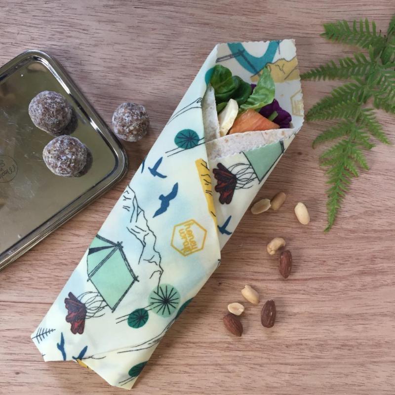 Organic Beeswax Food Wraps - Reusable Eco-Friendly Medium Honeywrap for Fresh Food Storage, Perfect for Sandwiches, Cheese & Leftovers