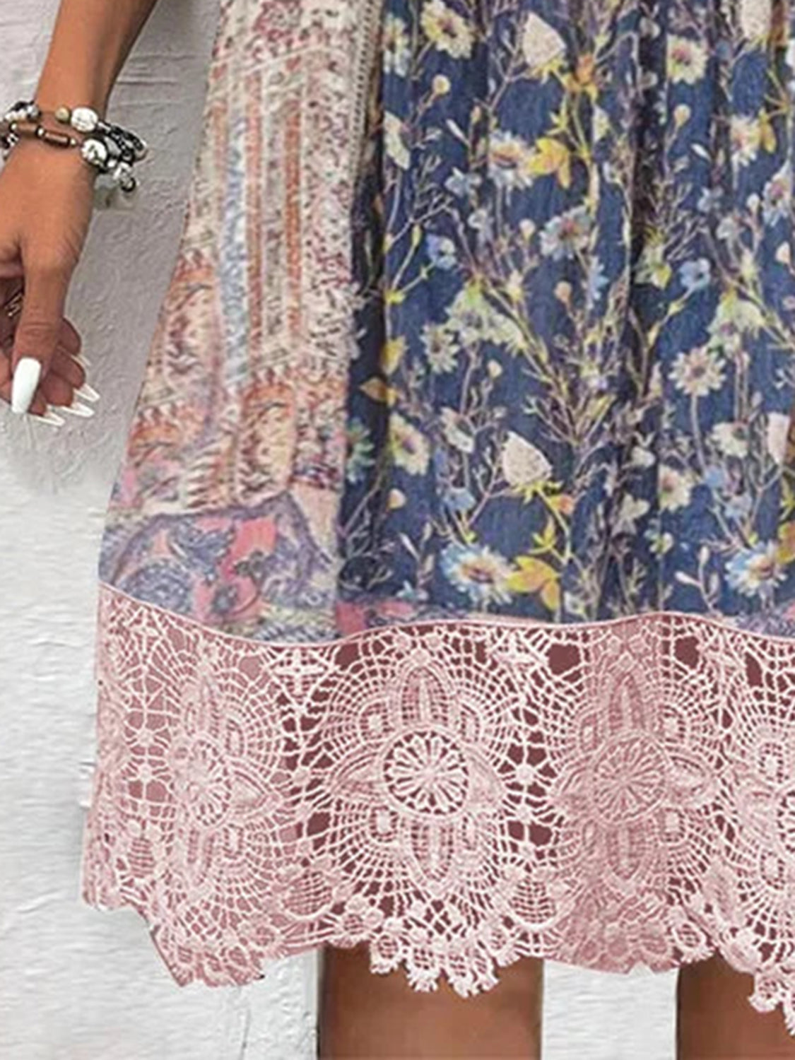 Elegant Full Size Lace Boho Midi Dress for Women | Flowy Bohemian Summer Dress | Perfect for Beach Vacations, Music Festivals & Date Nights