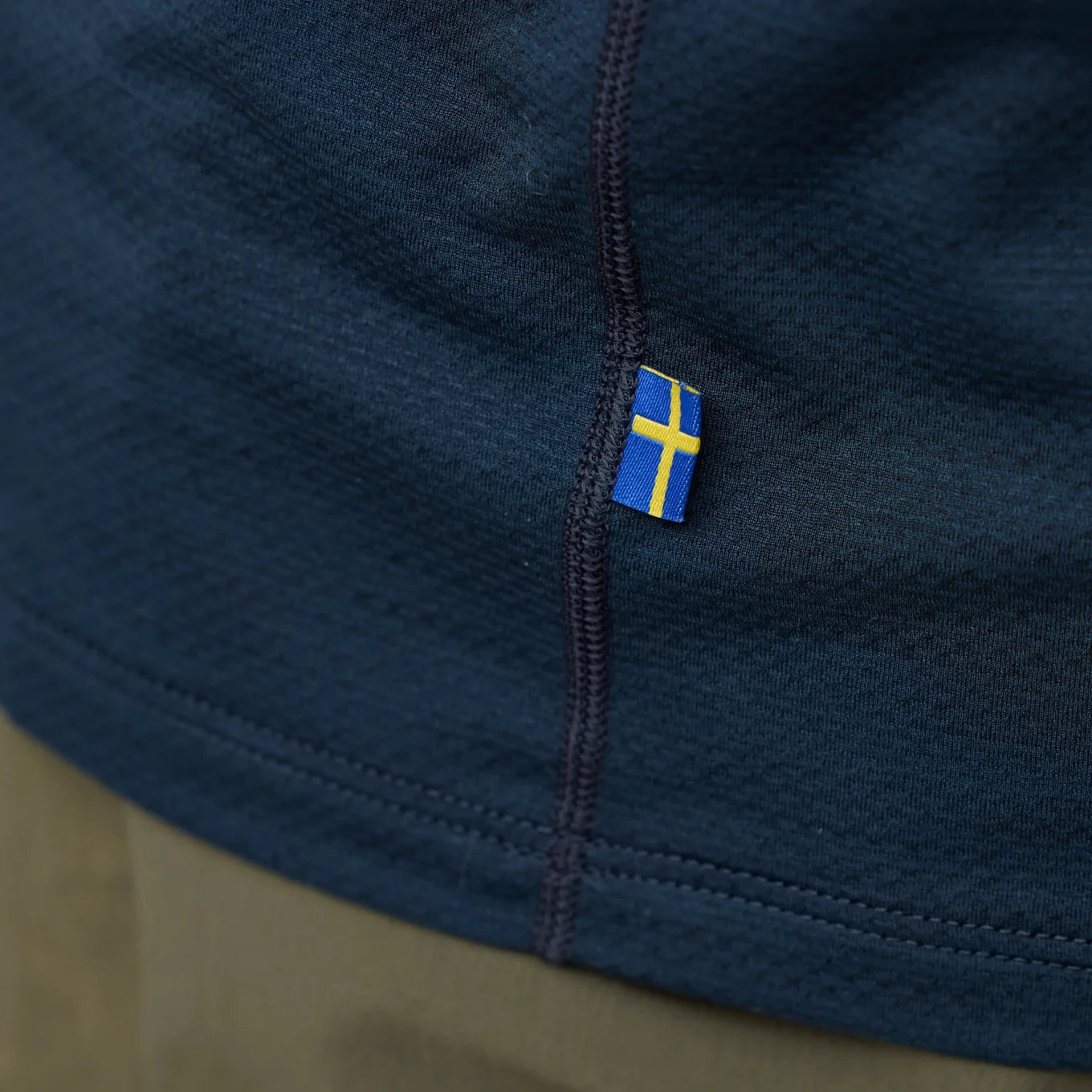 Fjallraven Abisko Lite SS Men's Hiking Shirt - Lightweight, Quick-Dry & Breathable for Outdoor Adventures & Travel