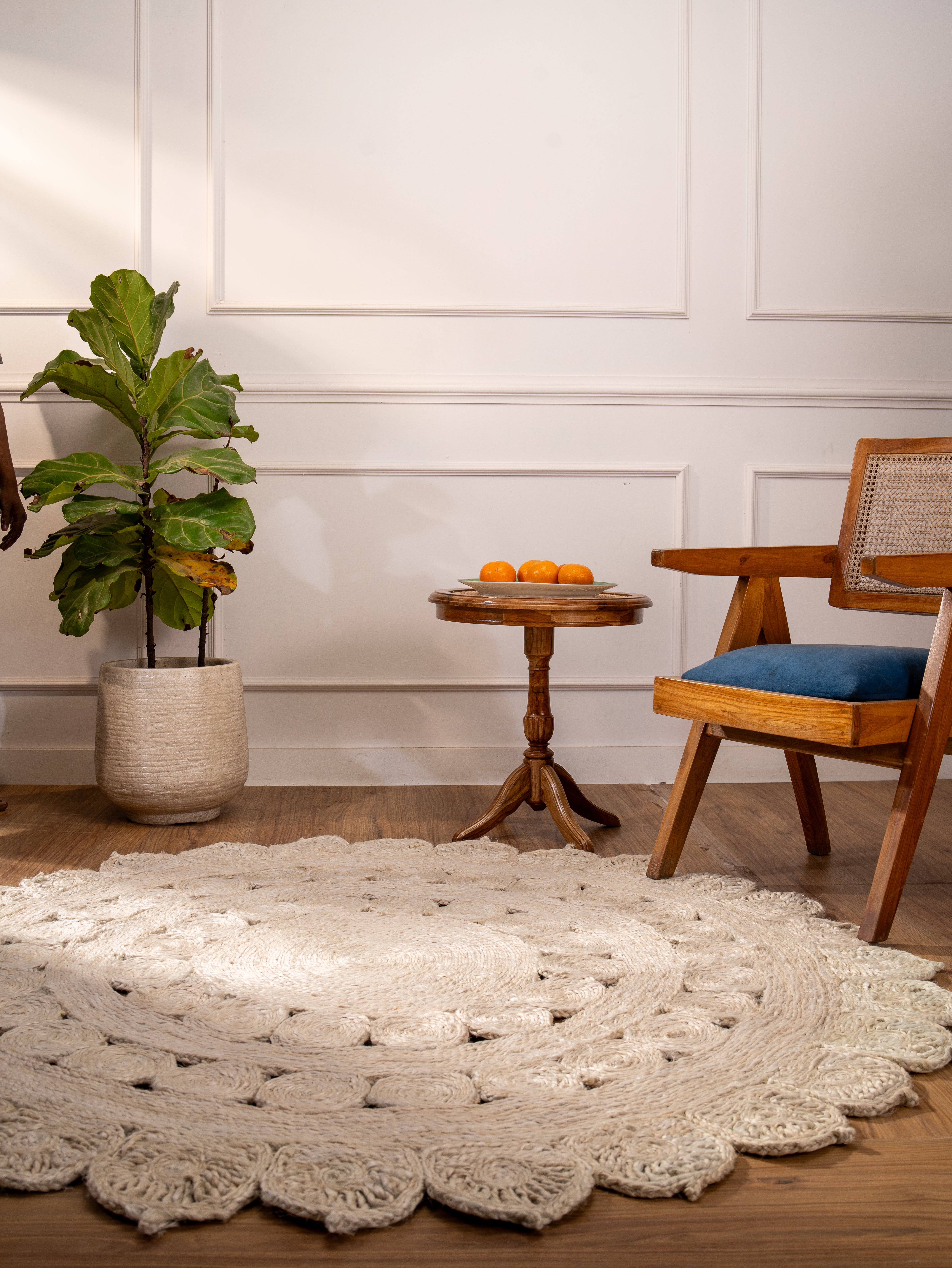 Silkfinity Handwoven Jute Braided Area Rug - Natural Fiber Floor Mat for Living Room, Bedroom, and Boho Home Decor