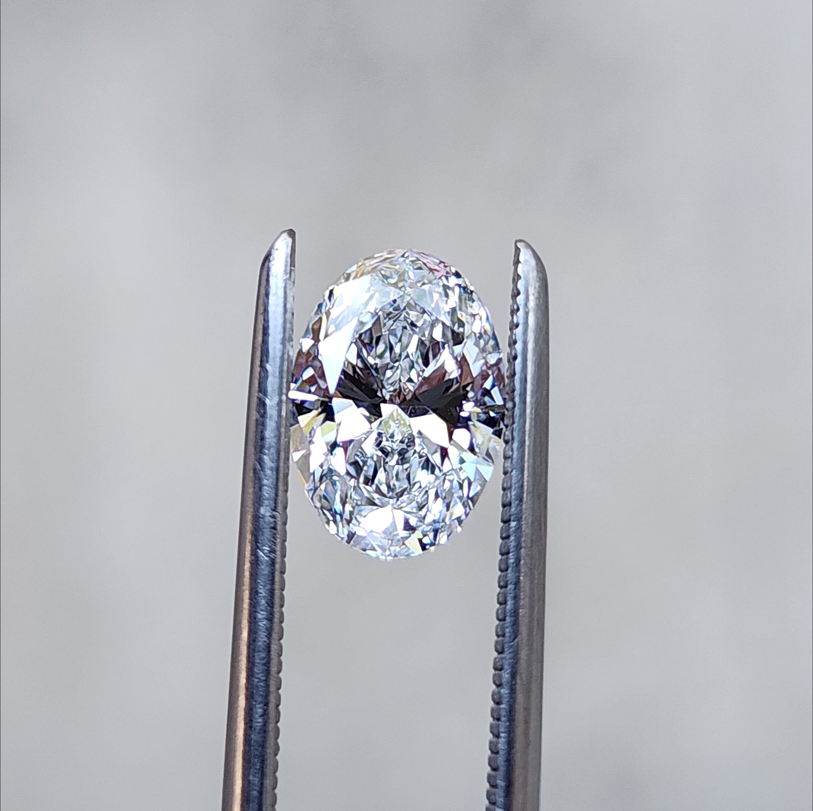 0.87ct Oval Lab-Created Diamond D/VS1 - Stunning Engagement Ring Center Stone for Women | Perfect for Proposals, Anniversaries & Special Occasions
