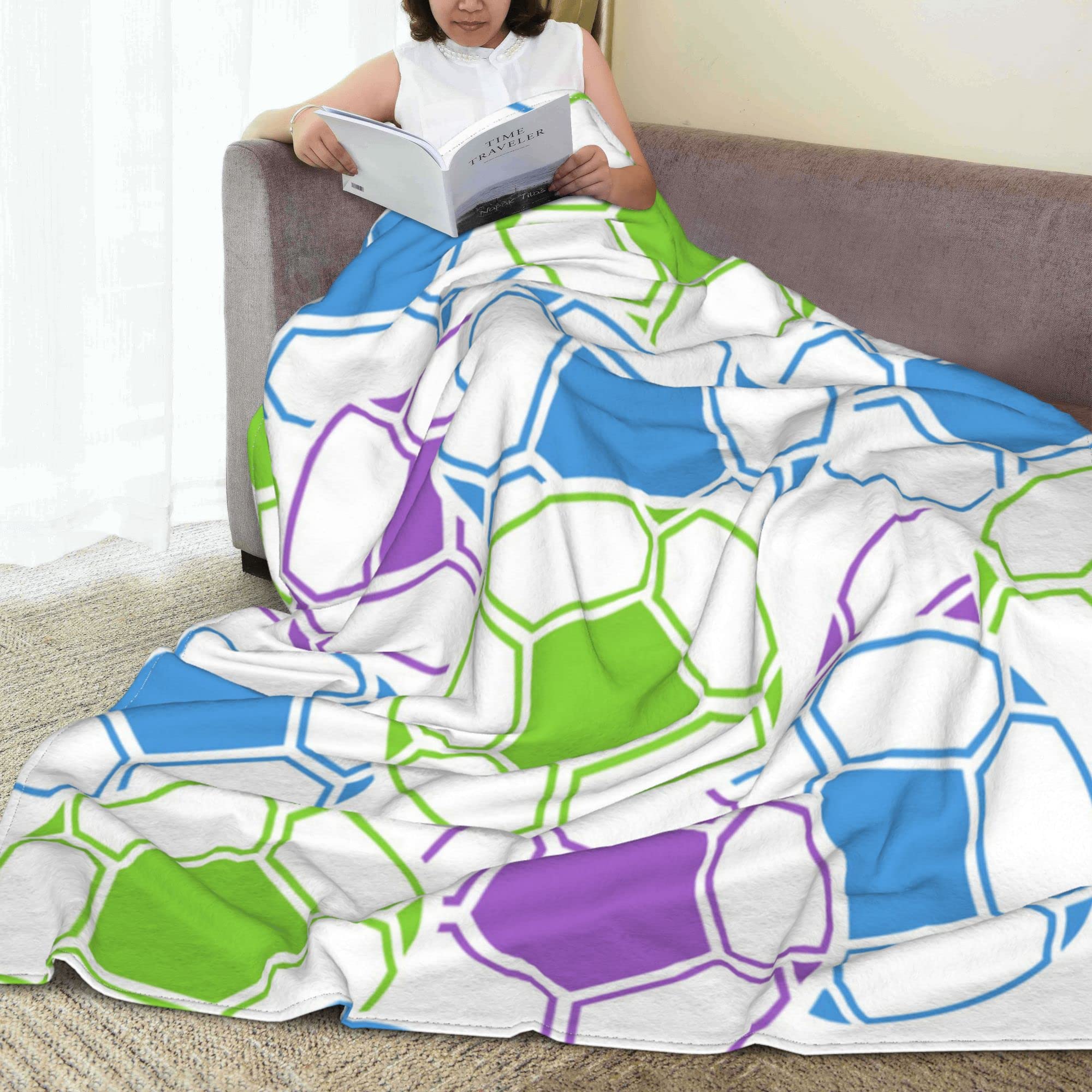Soft & Warm Fleece Blankets for Couch, Sofa & Bed | All-Season Cozy Football Print Throw Blankets for Women & Men | Perfect for Lounging, Movie Nights & Gifts
