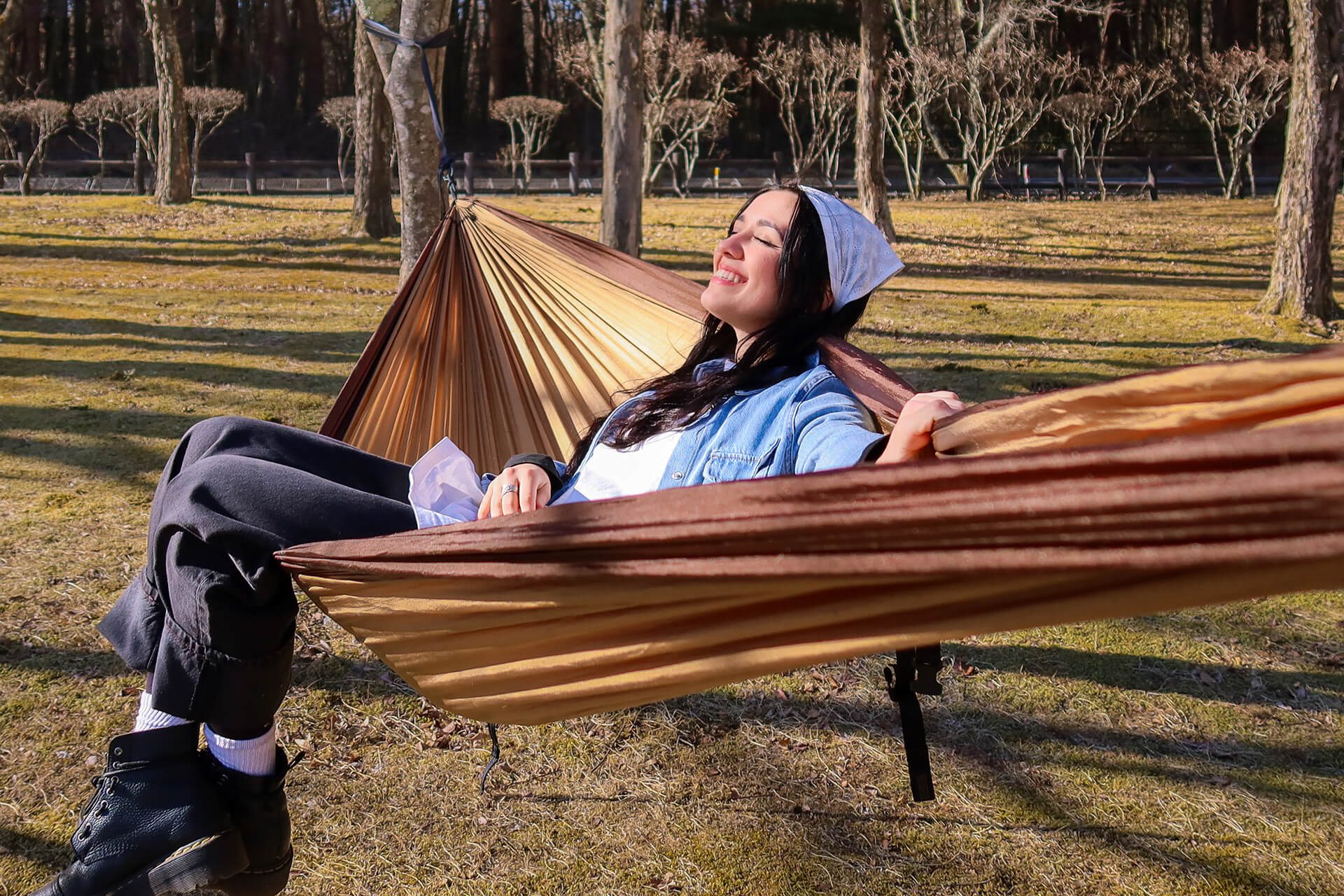 DoubleNest® Hammock - Portable Camping Hammock for 2 Persons, Lightweight & Durable for Backpacking, Travel, and Outdoor Adventures - Perfect for Beach, Garden, and Backyard Relaxation