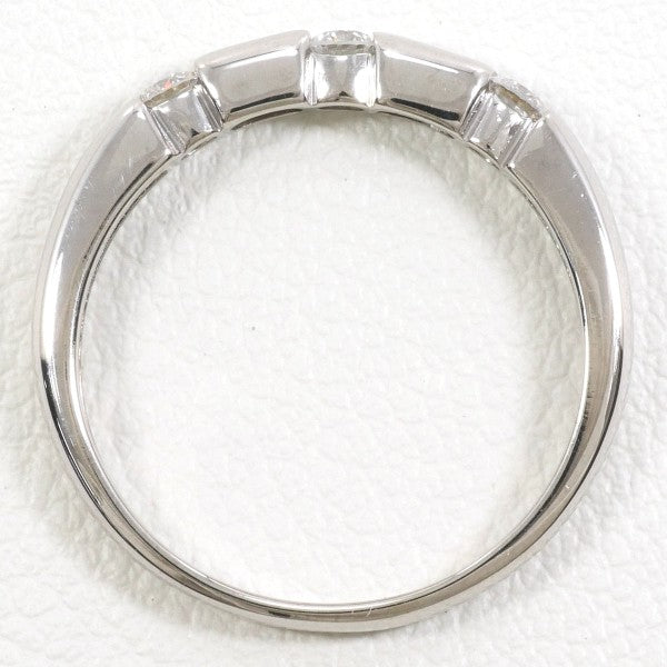 18K White Gold Diamond Ring for Women - Elegant Solitaire Engagement & Wedding Band - Perfect for Proposals, Anniversaries, and Special Occasions