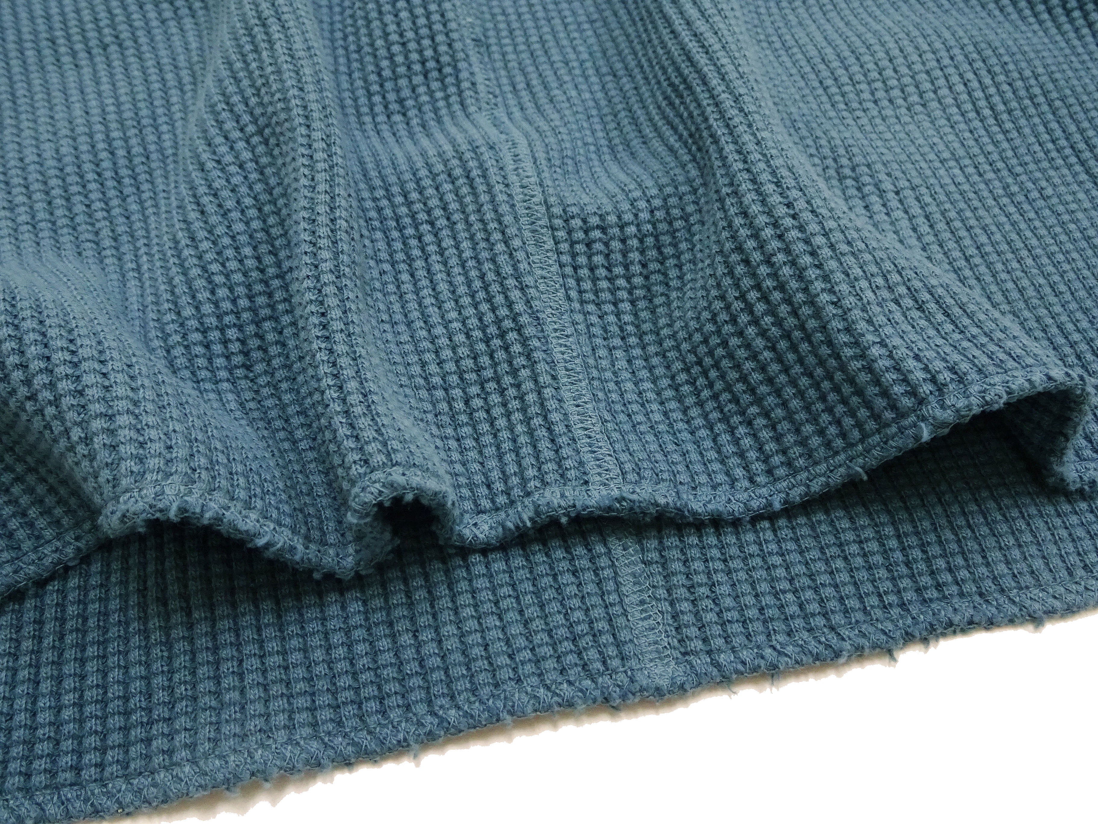 Studio D'artisan Men's Waffle Knit Thermal T-Shirt - Heavyweight Long Sleeve Crew Neck Casual Tee in Faded Blue (Style 9936) | Perfect for Winter Layering, Outdoor Activities & Everyday Wear