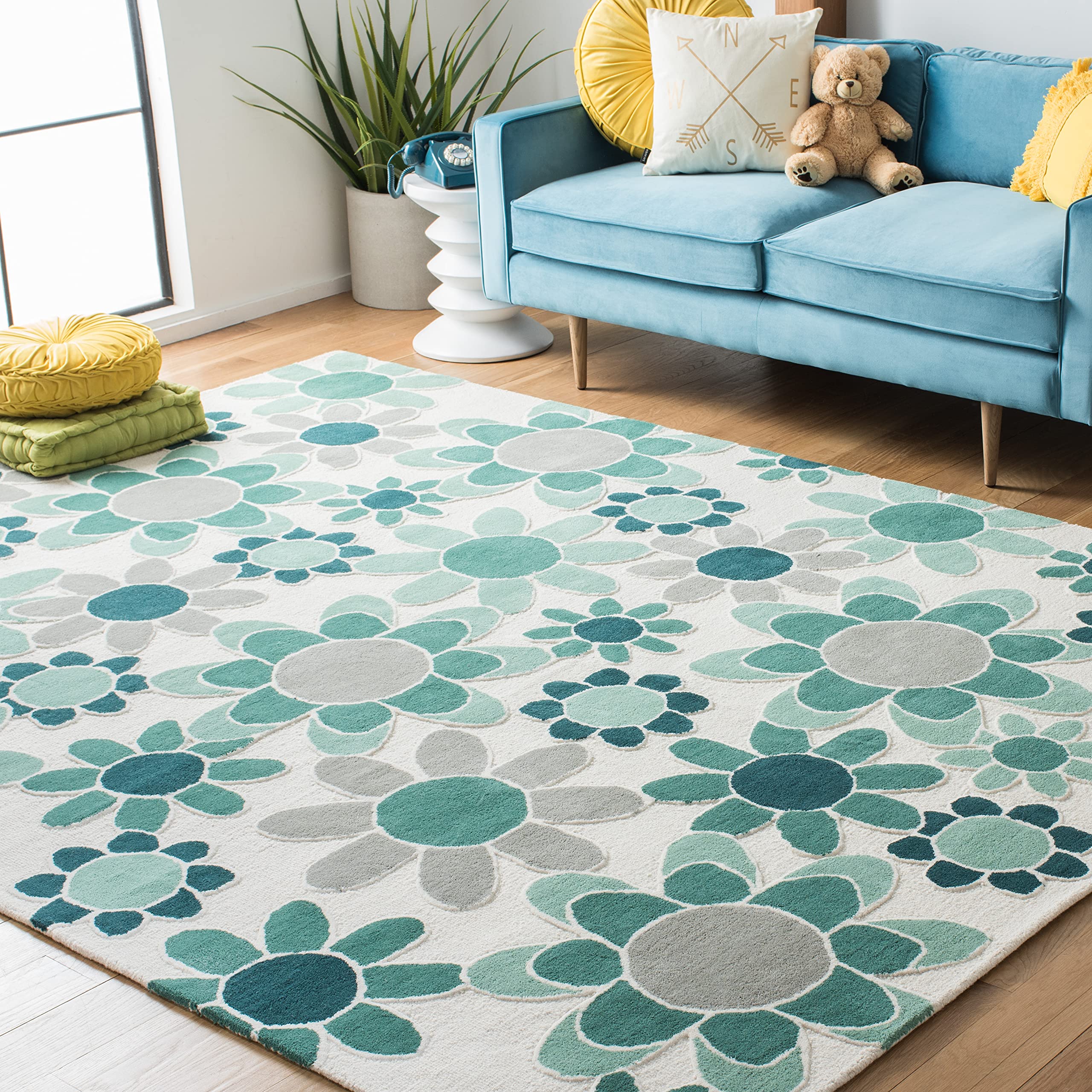 SAFAVIEH Kids Collection Handmade Floral Wool Area Rug - 8' x 10', Ivory & Green, Non-Slip Nursery Rug for Playroom, Bedroom & High Traffic Areas | Perfect for Kids' Room Decor & Play Spaces (SFK923Y)