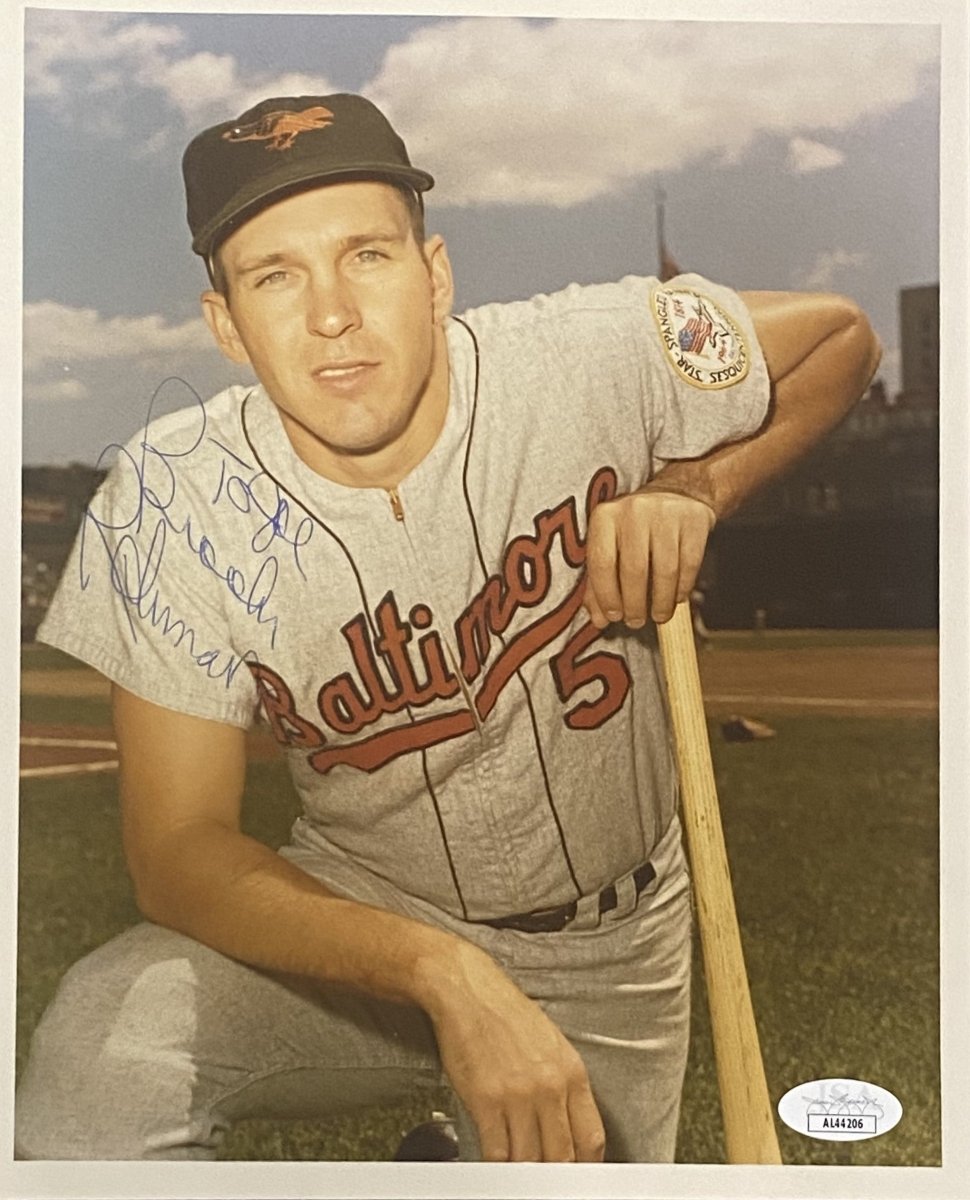 Brooks Robinson Autographed 8x10 Baltimore Orioles Baseball Photo with JSA COA AL44206 - Perfect for Sports Memorabilia Collectors & Orioles Fans Display