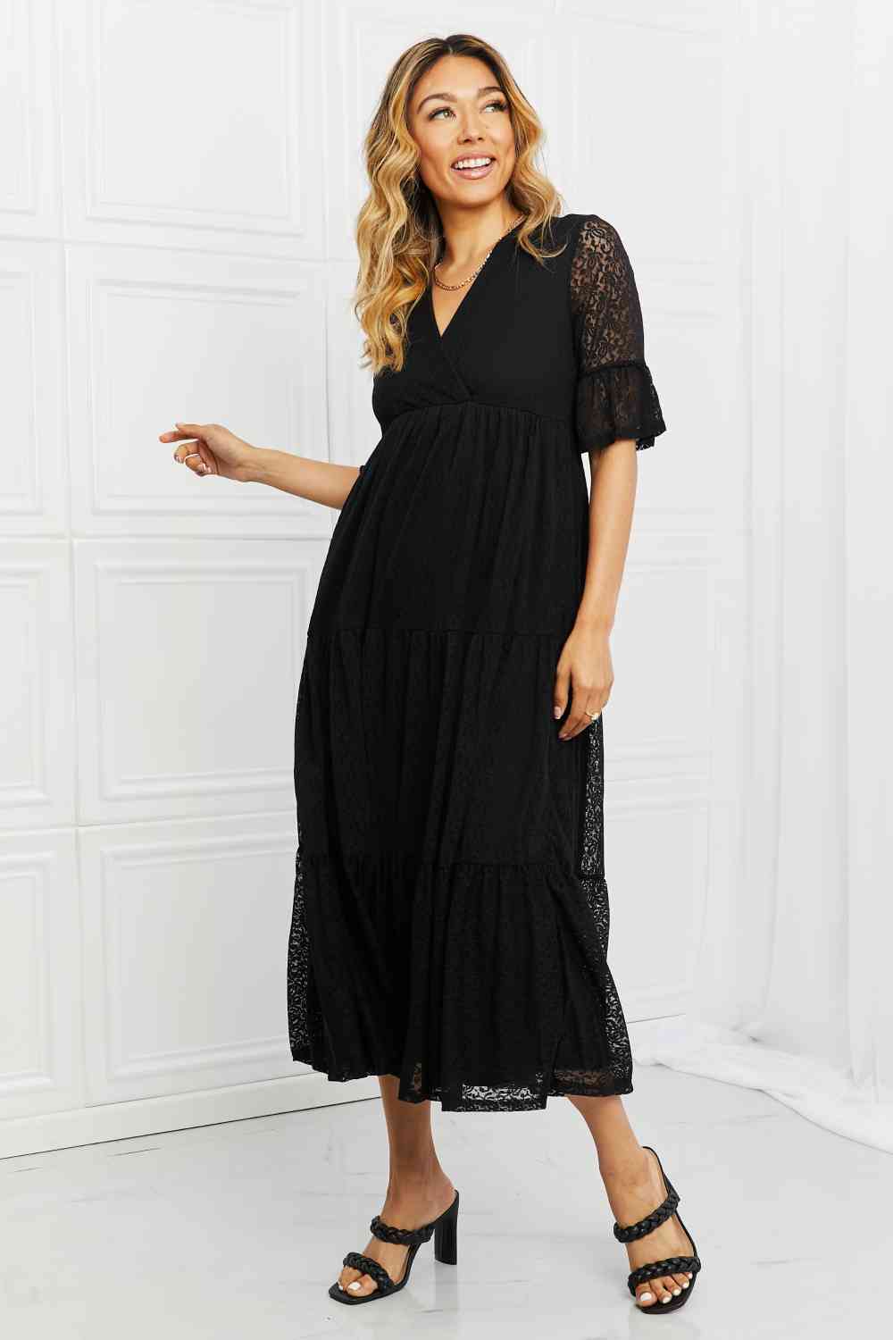 Elegant Lace Full-Length Tiered Dress for Women - Perfect for Weddings, Parties & Special Occasions