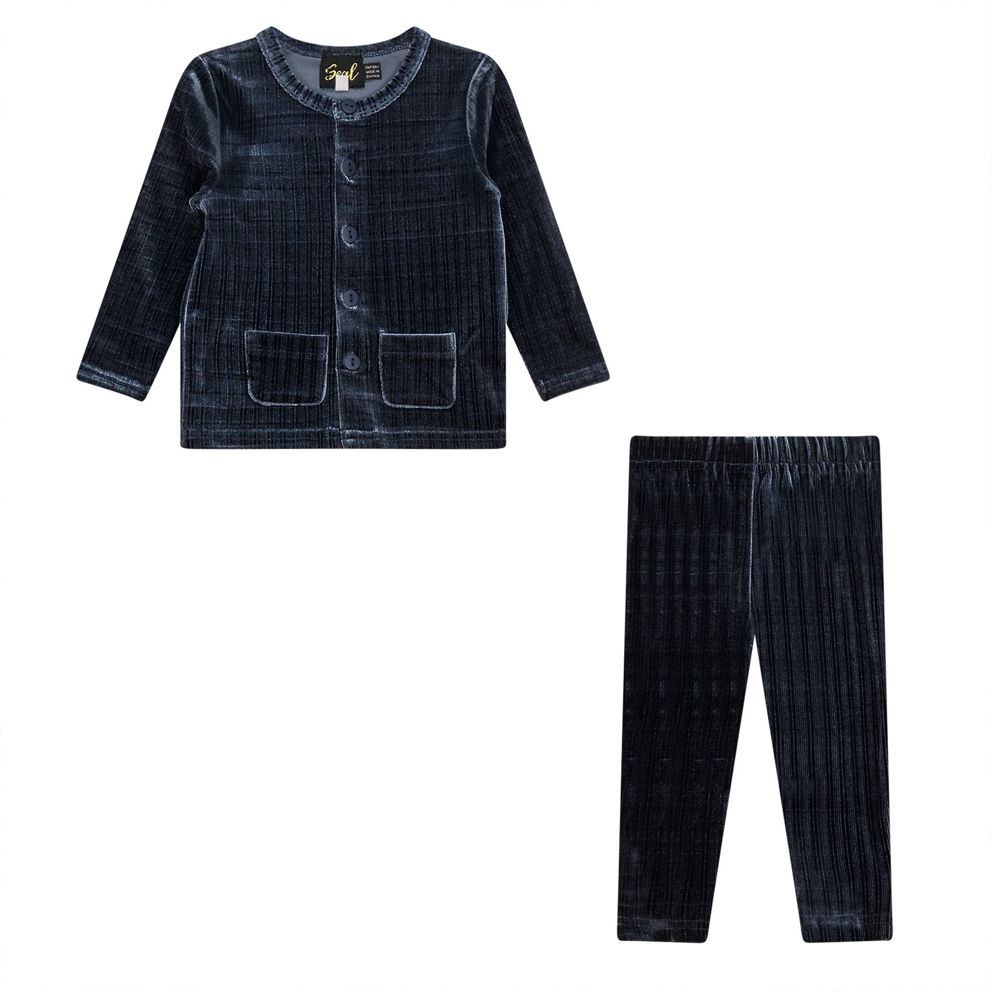 Stylish Plaid Velour 2-Piece Lounge Set for Women - Soft & Comfortable Outfit for Home, Travel, and Relaxation