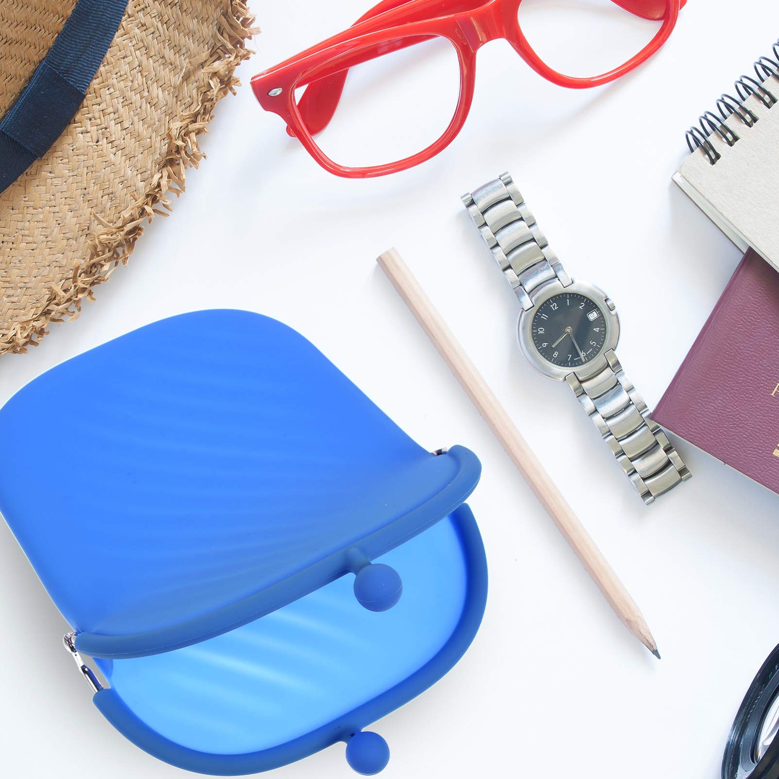 VALICLUD Silicone Coin Purse - Small Change Wallet for Cash & Coins - Multifunctional Mini Cosmetic Bag (Blue) - Perfect for Travel, Shopping & Makeup Organization