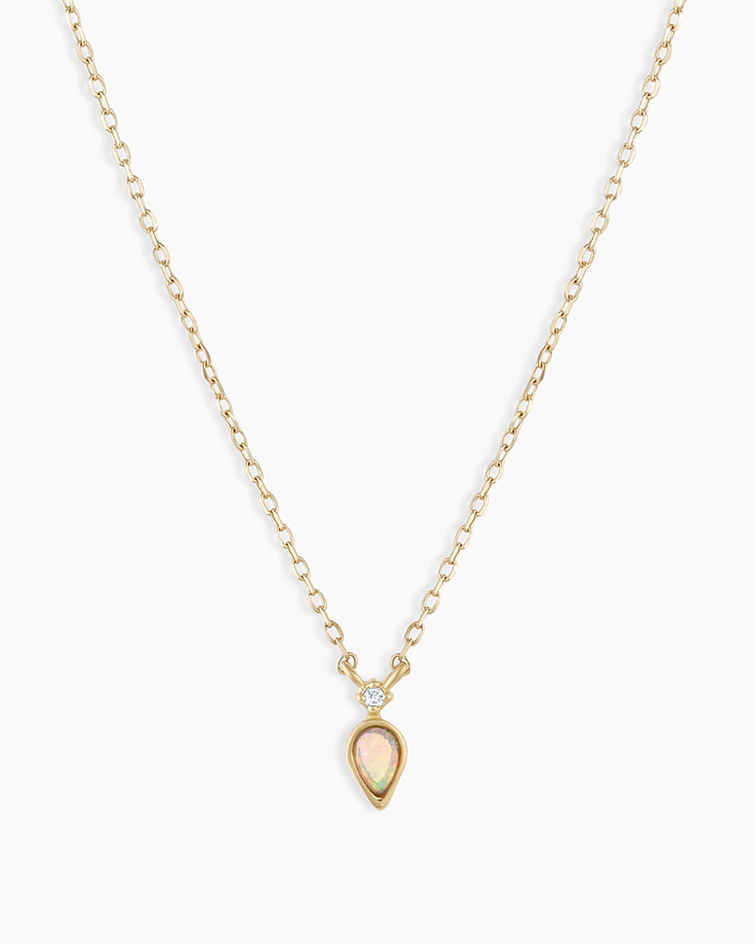 Exquisite Diamond and Opal Pendant Necklace for Women - Elegant 18K Gold Jewelry Gift for Anniversary, Birthday & Special Occasions | Perfect for Evening Parties, Weddings & Romantic Dates