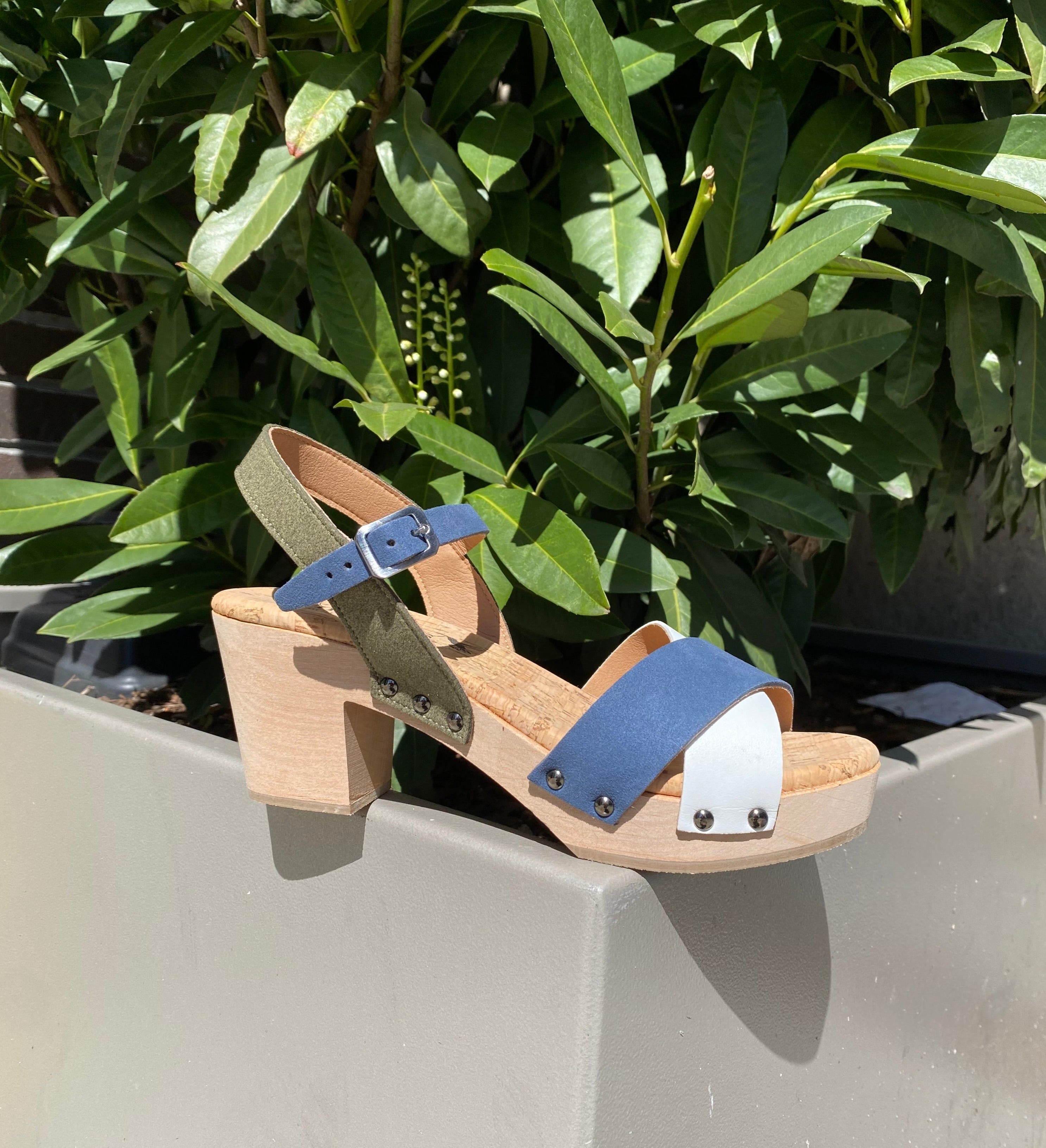 Novacas Chloe Clog - Comfortable & Stylish Women's Slip-On Shoes for Casual Wear, Work & Outdoor Activities