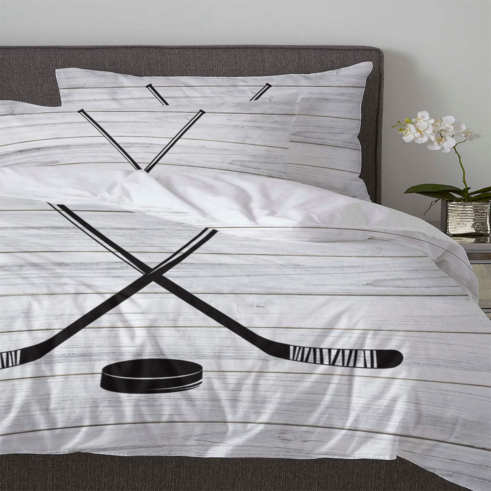 Premium Ice Hockey Themed Duvet Cover Set - Full Size 3-Piece Bedding (Duvet Cover + 2 Pillow Shams) | Soft Rustic Wood Print Cotton | Machine Washable | Perfect for Sports Fans' Bedroom Decor & Gift Ideas
