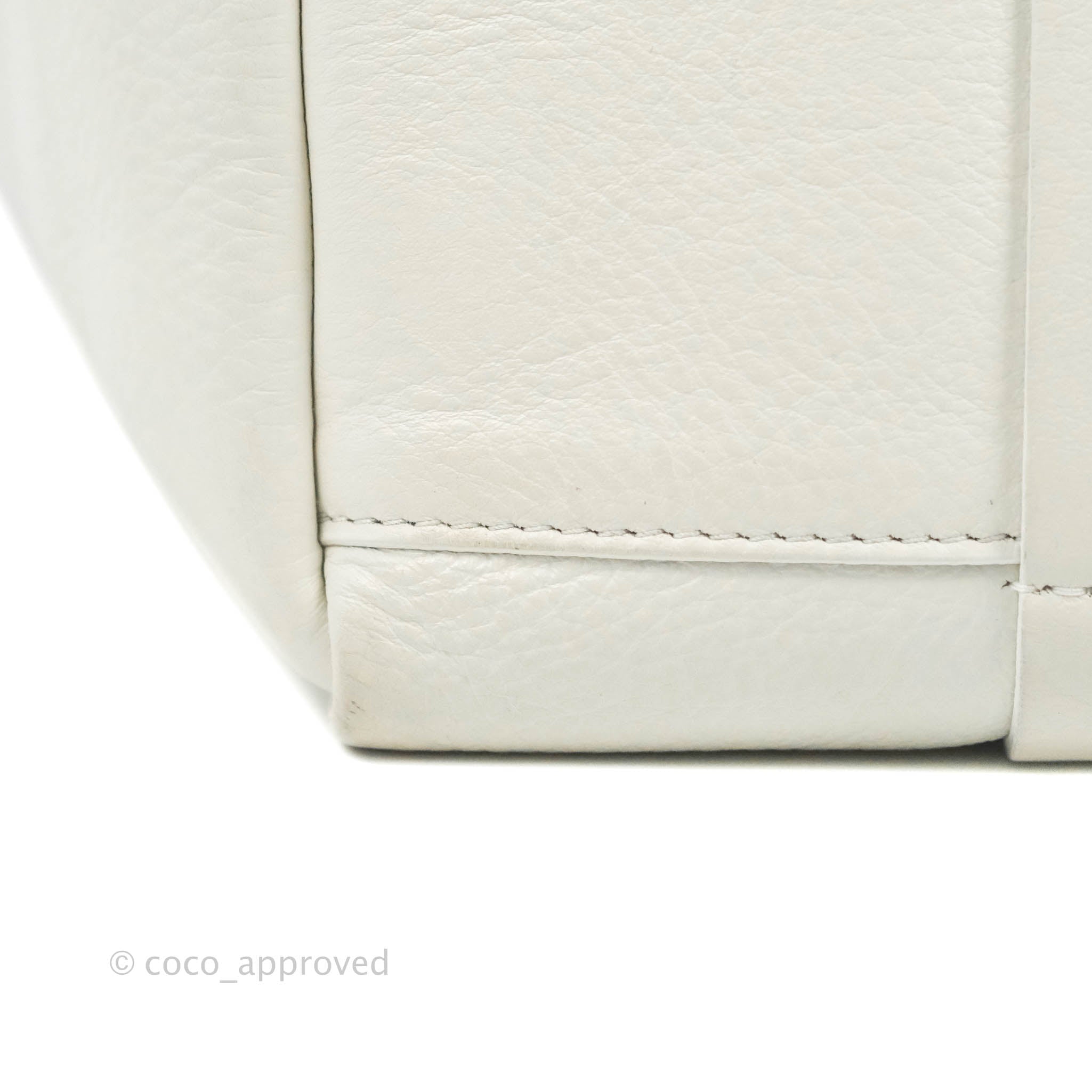 Balenciaga Everyday Tote S Calfskin Leather Handbag in White - Perfect for Work, Travel & Daily Essentials
