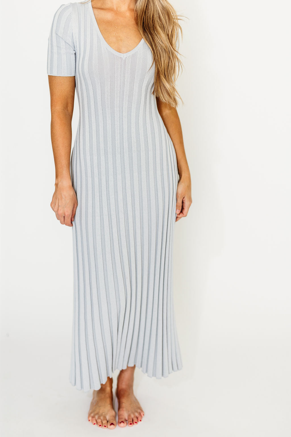 Oakley Ribbed Maxi Dress in Light Blue - Bump Friendly Maternity Dress for Pregnancy & Nursing | Perfect for Casual Outings, Beach Vacations & Special Occasions