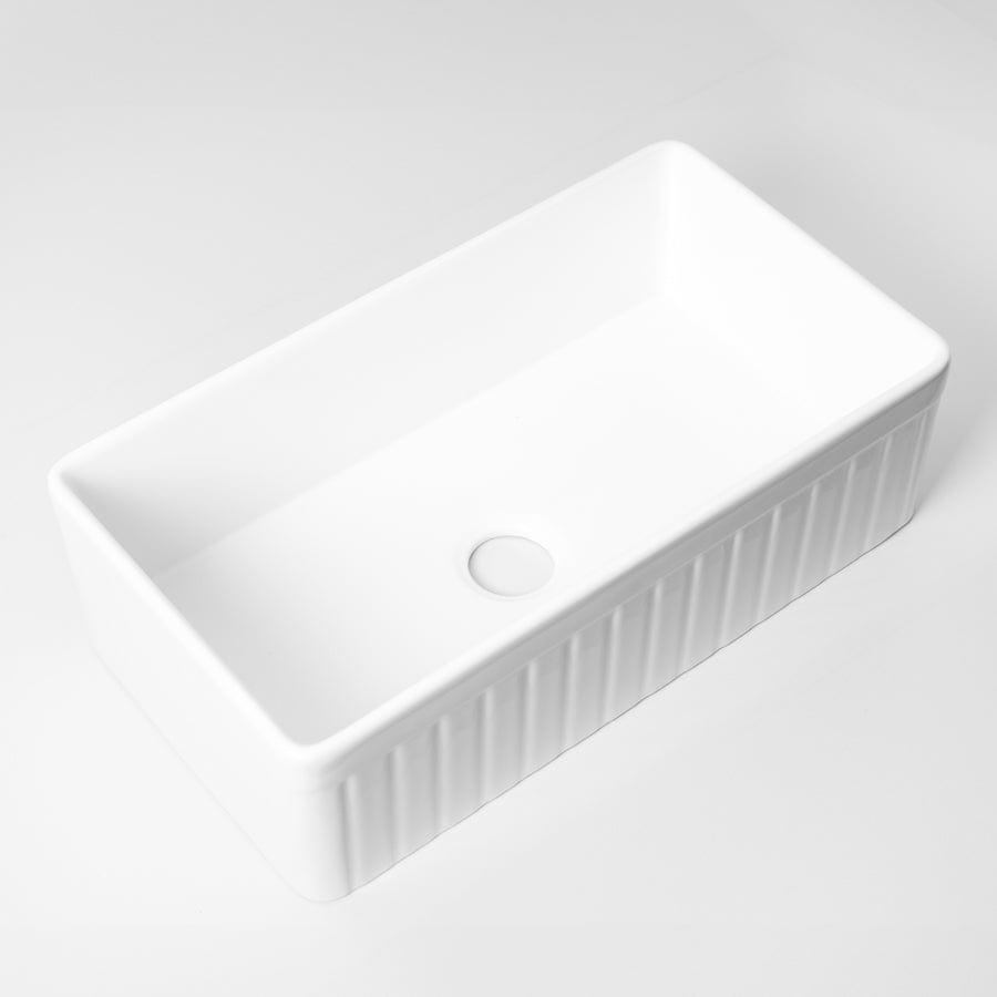 Large Farmhouse Fireclay Sink - Durable Kitchen Sink for Modern & Rustic Homes - Perfect for Cooking, Cleaning & Entertaining