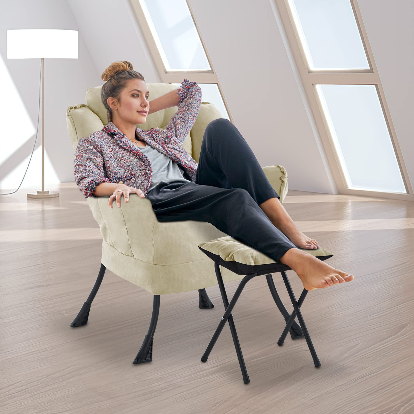 Comfortable Upholstered Lazy Chair with Ottoman & Side Pocket - Single Accent Sofa Chair for Living Room, Bedroom, Office (Beige) - Perfect for Relaxing, Reading & Napping
