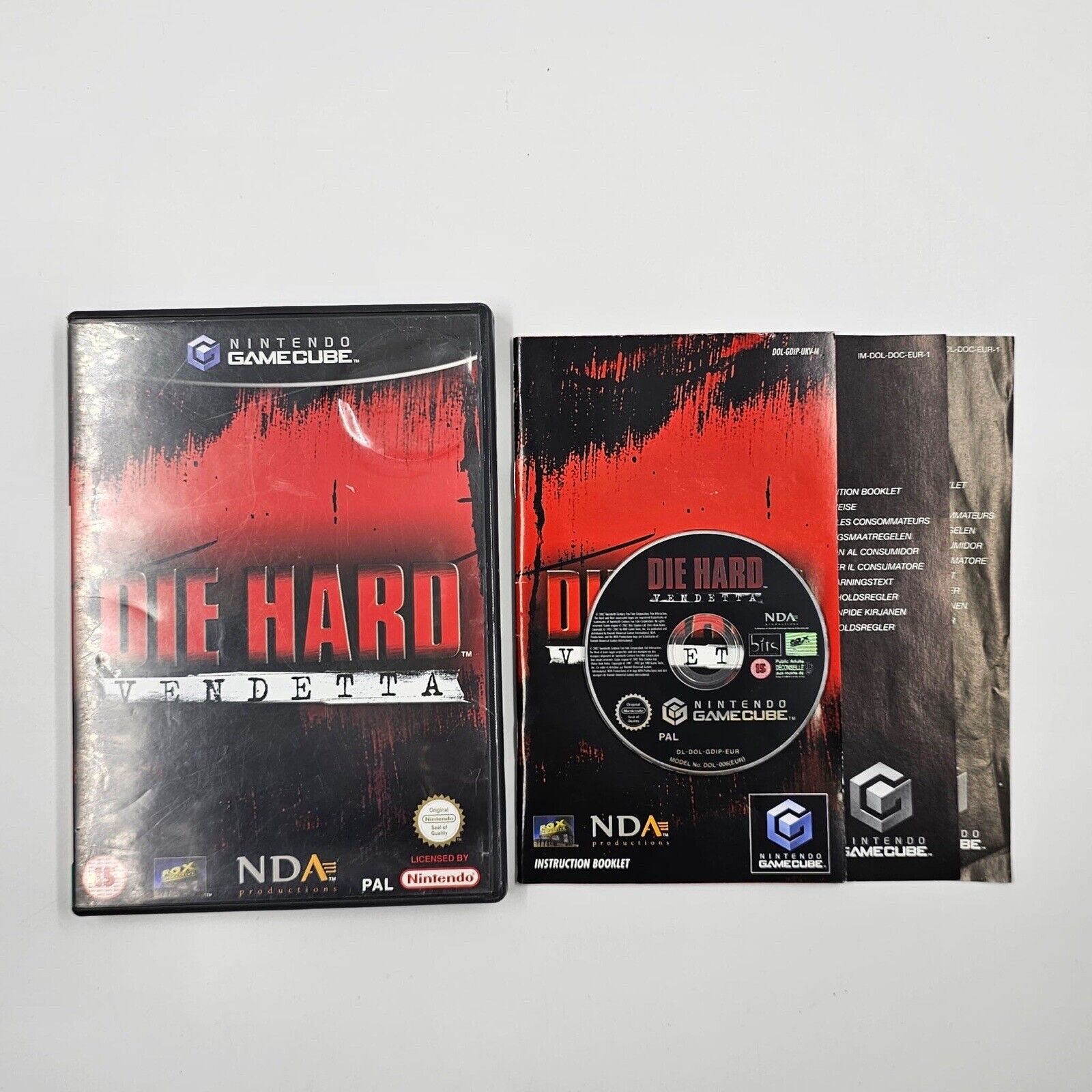 Die Hard Vendetta - Nintendo GameCube Game with Manual (PAL Version) - Action-Packed Adventure for Retro Gaming Enthusiasts - Perfect for Collectors and Classic Game Nights