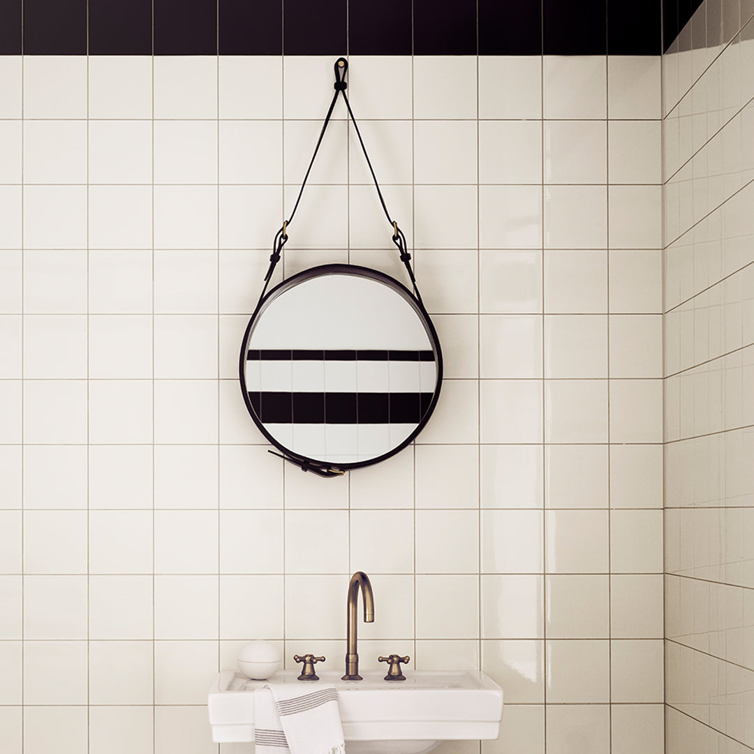 Stylish Circular Wall Mirror - Modern Home Decor for Living Room, Bedroom & Bathroom | Perfect for Vanity, Entryway & Interior Design