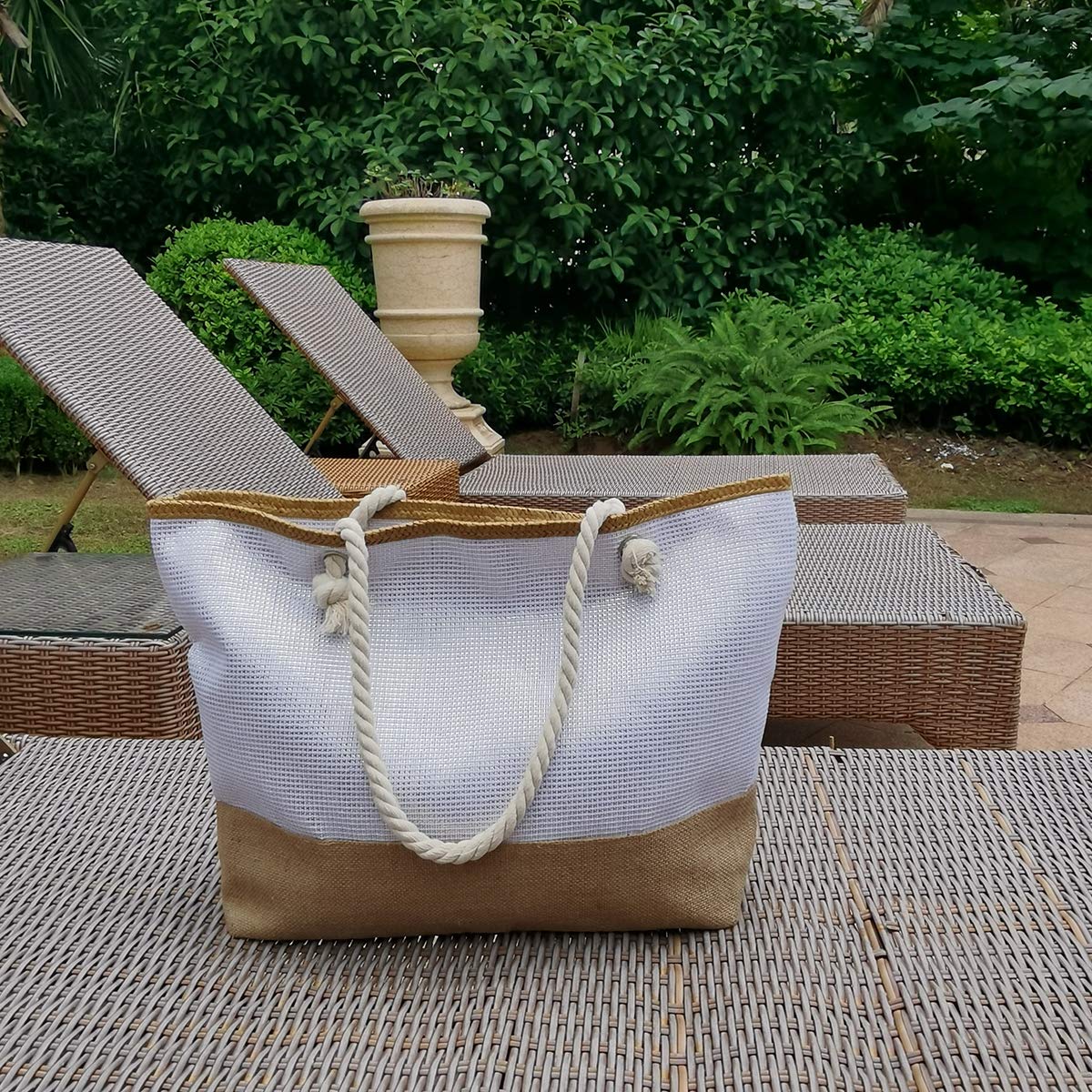 Women's Large Straw Beach Bag with Zipper - Stylish Tote for Pool, Gym, Travel, and Daily Use - Perfect for Summer Outings and Weekend Getaways