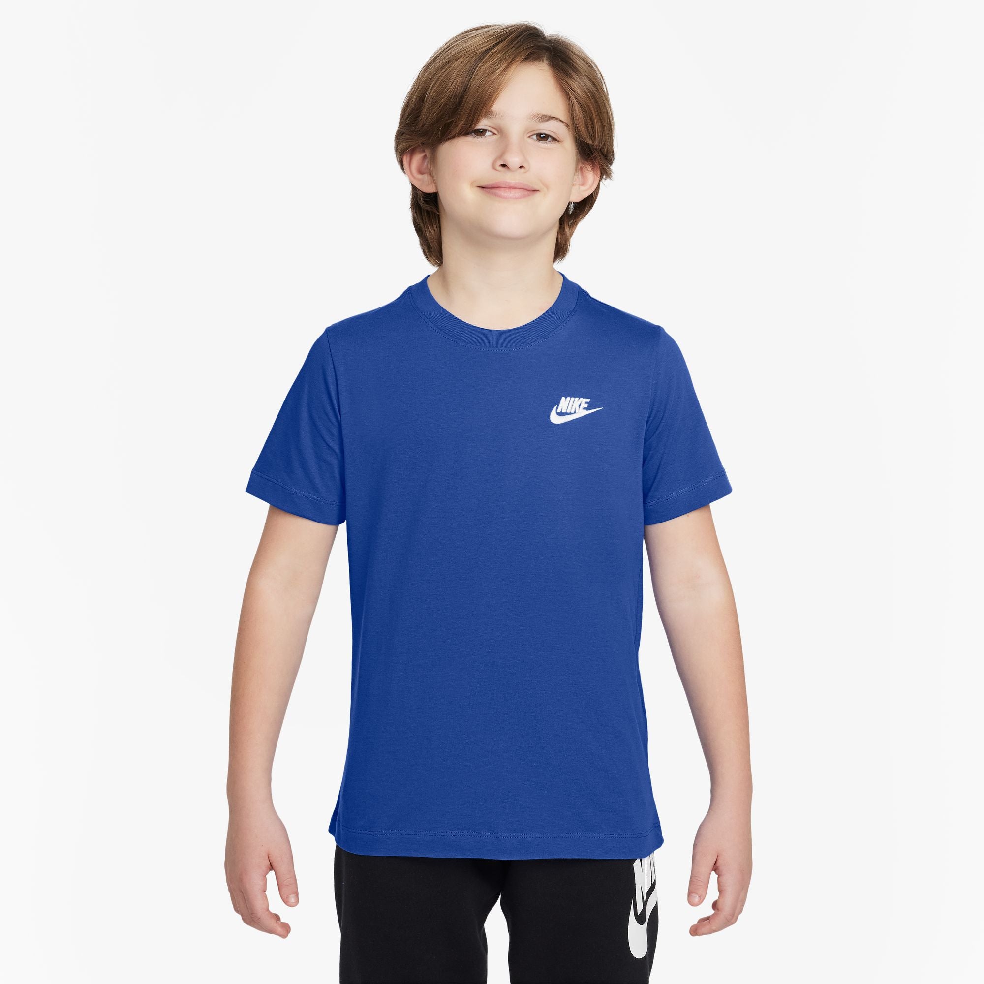 Boys' and Girls' Nike Youth NSW T-Shirt - Comfortable Athletic Tee for Kids' Sports & Casual Wear