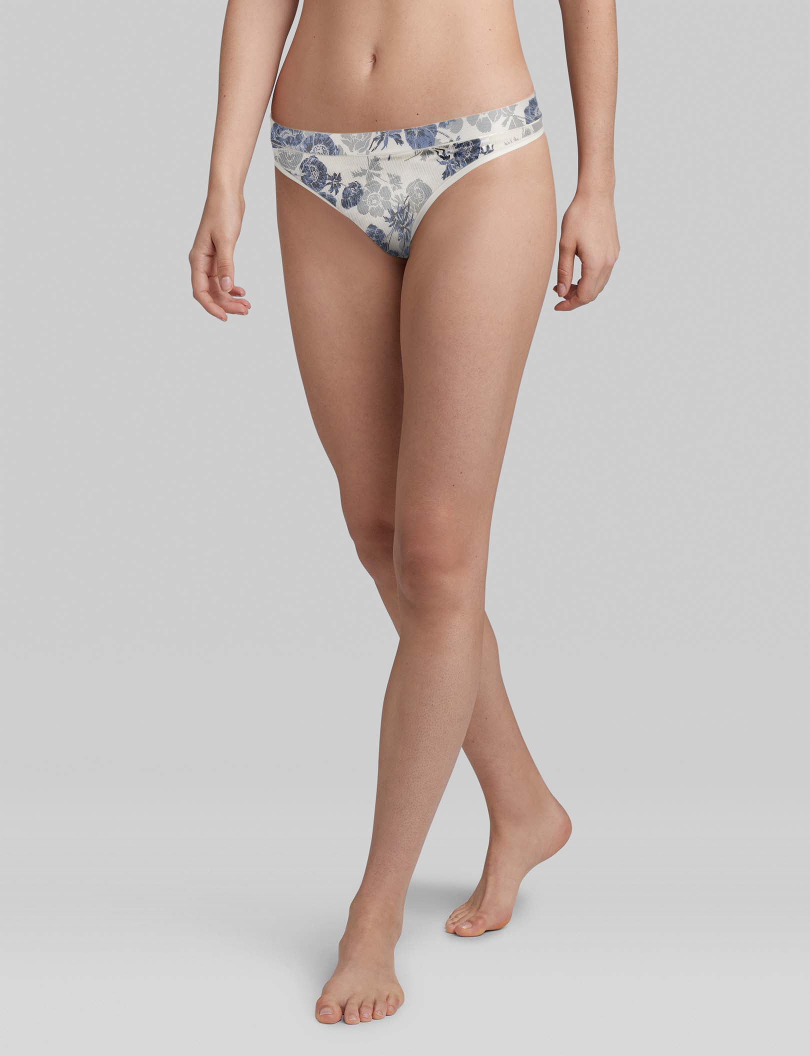 Seamless Women's Second Skin Thong - Ultra Soft Invisible Underwear for Everyday Comfort | Perfect for Yoga, Workout & Tight Clothing