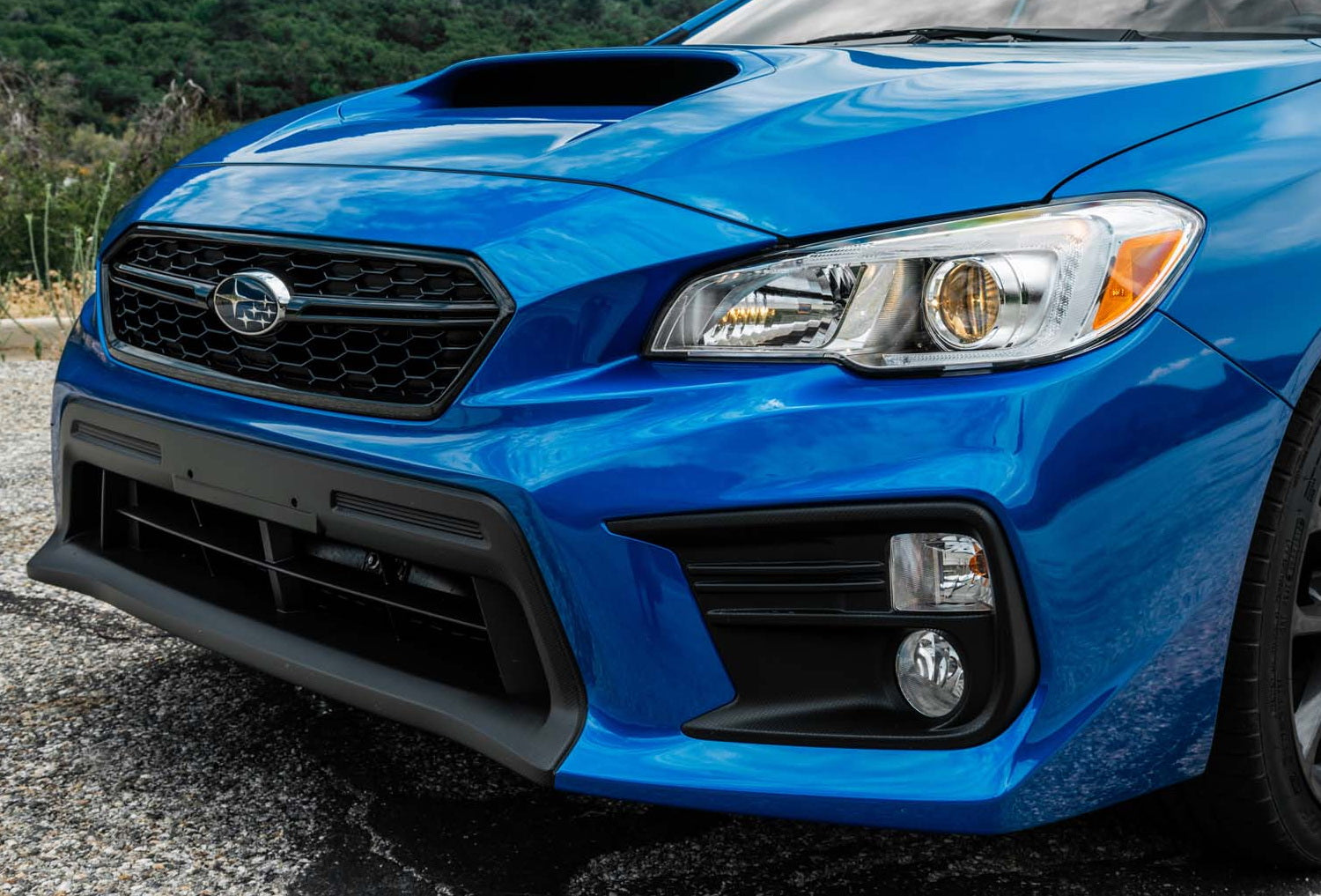2018-2020 Subaru WRX STI Clear Lens Halogen Fog Light Assembly with Bezel & Wiring Kit - Upgrade for Enhanced Visibility in Rain & Fog