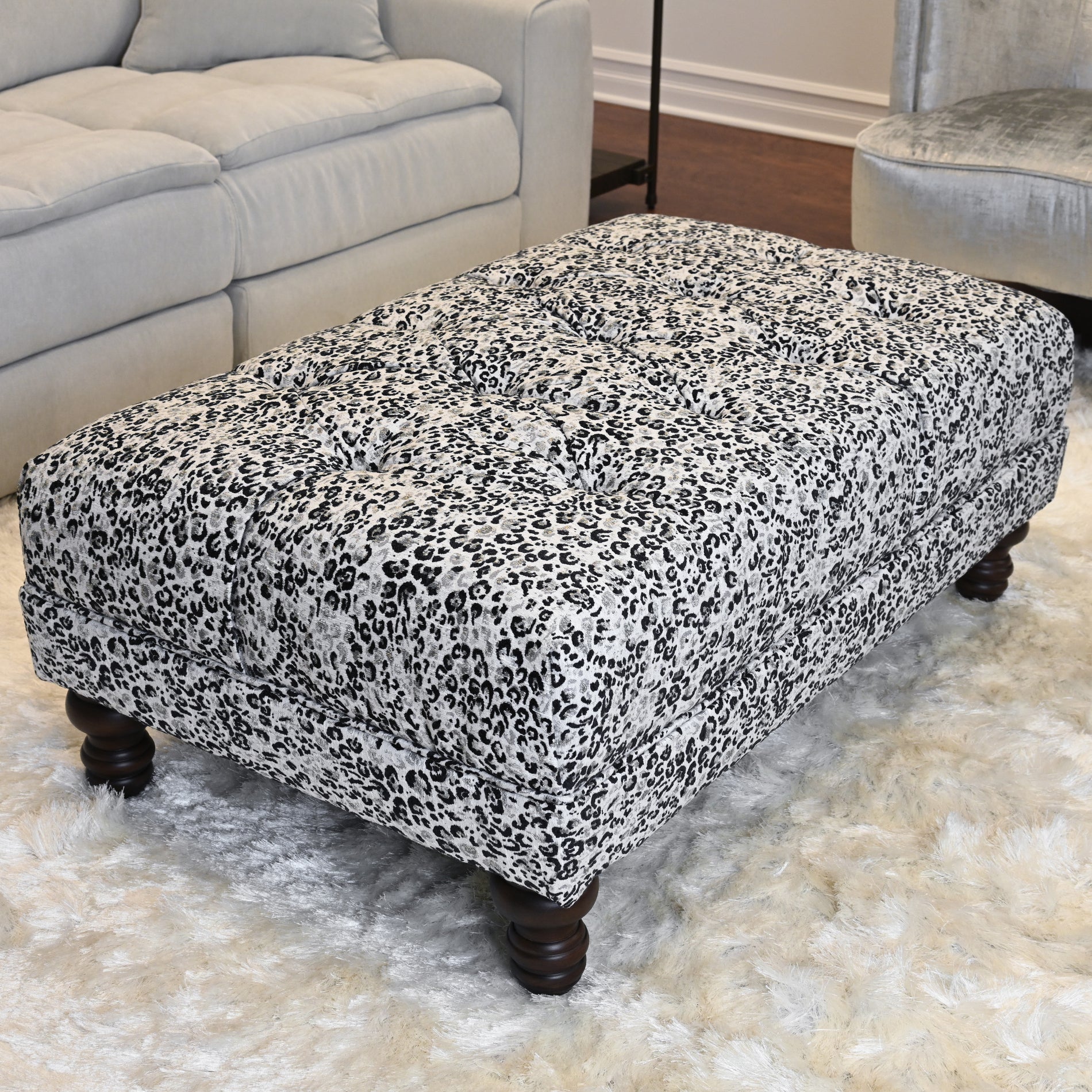 Roundhill Furniture Charbilia Fabric Tufted Cocktail Ottoman in Dexter Geyser - Stylish Living Room Footrest & Coffee Table for Modern Home Decor