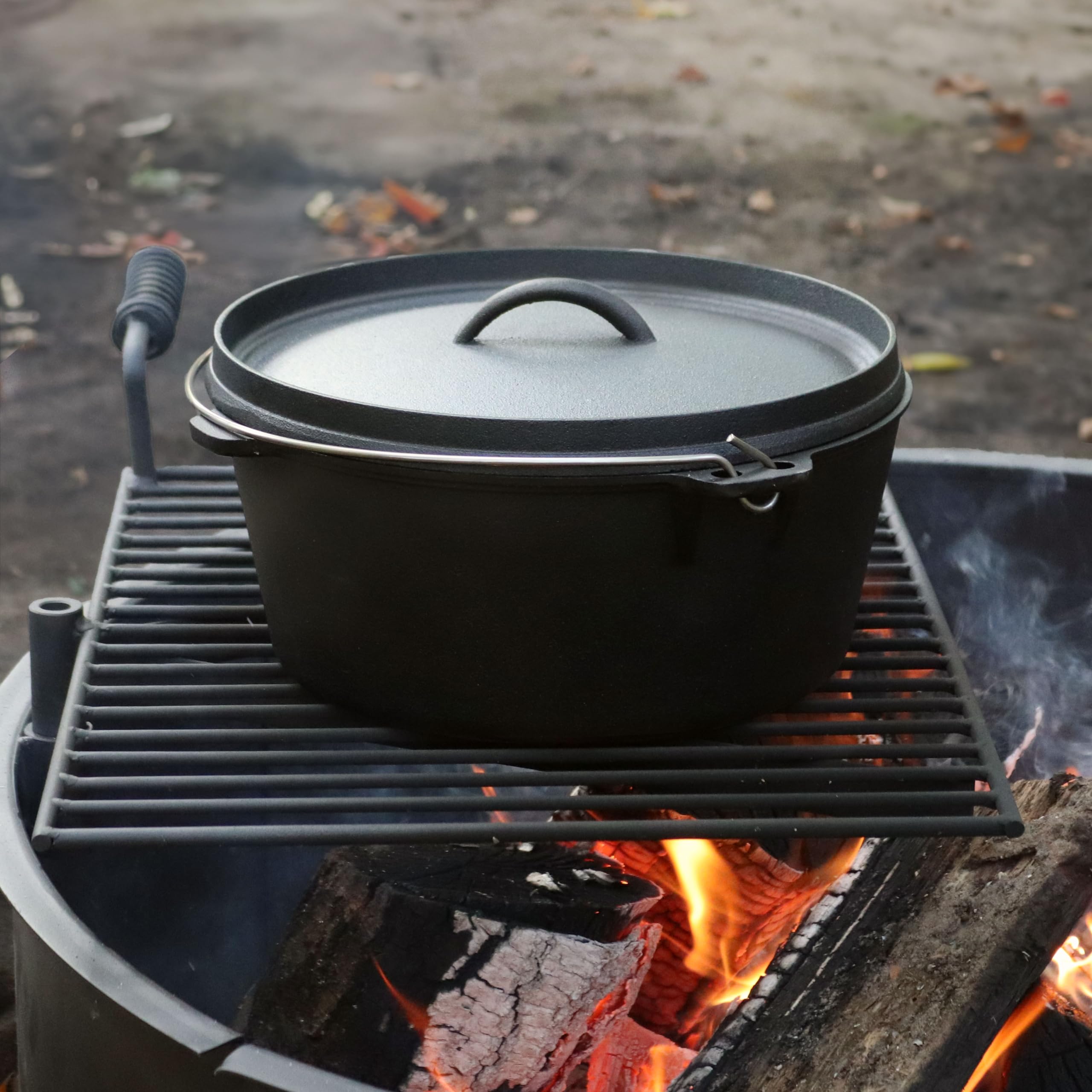 **Sunnydaze 8-Quart Pre-Seasoned Cast Iron Dutch Oven with Lid & Handle – Heavy Duty Camping, Chili, Stew & Soup Pot – Perfect for Outdoor Cooking, Backpacking & Home Kitchen Use**