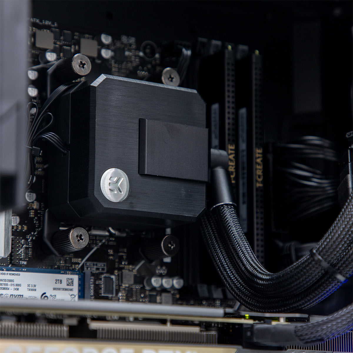 Chinkapin SWIFT PRO Gaming PC - RTX 5070, Ryzen 7 7800X3D, High Performance Black Desktop Computer for 4K Gaming, Streaming & Content Creation