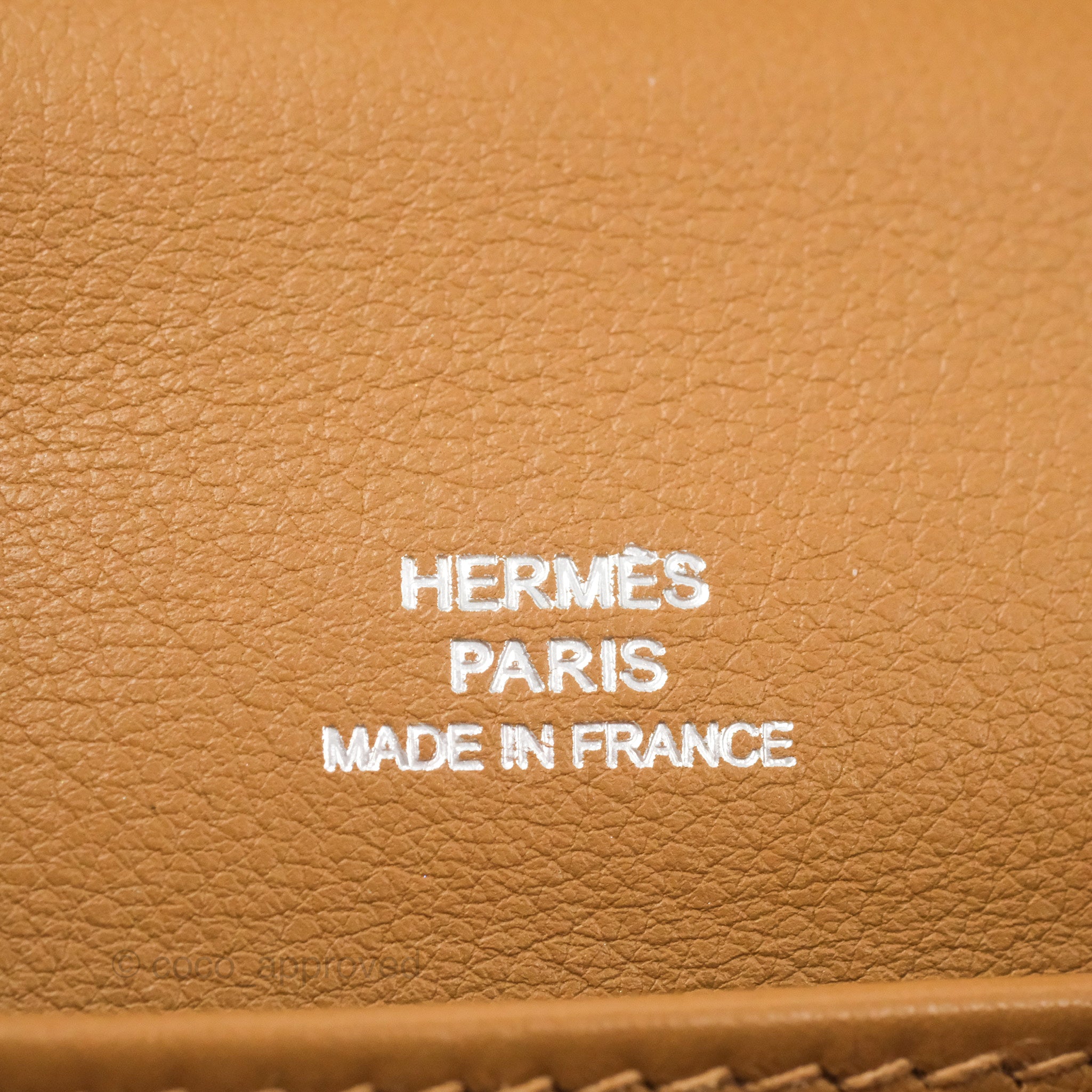Authentic Hermès Kelly Pochette Clutch Bag in Biscuit 48 - Swift Leather with Palladium Hardware | Luxury Women's Handbag for Evening Parties & Special Occasions