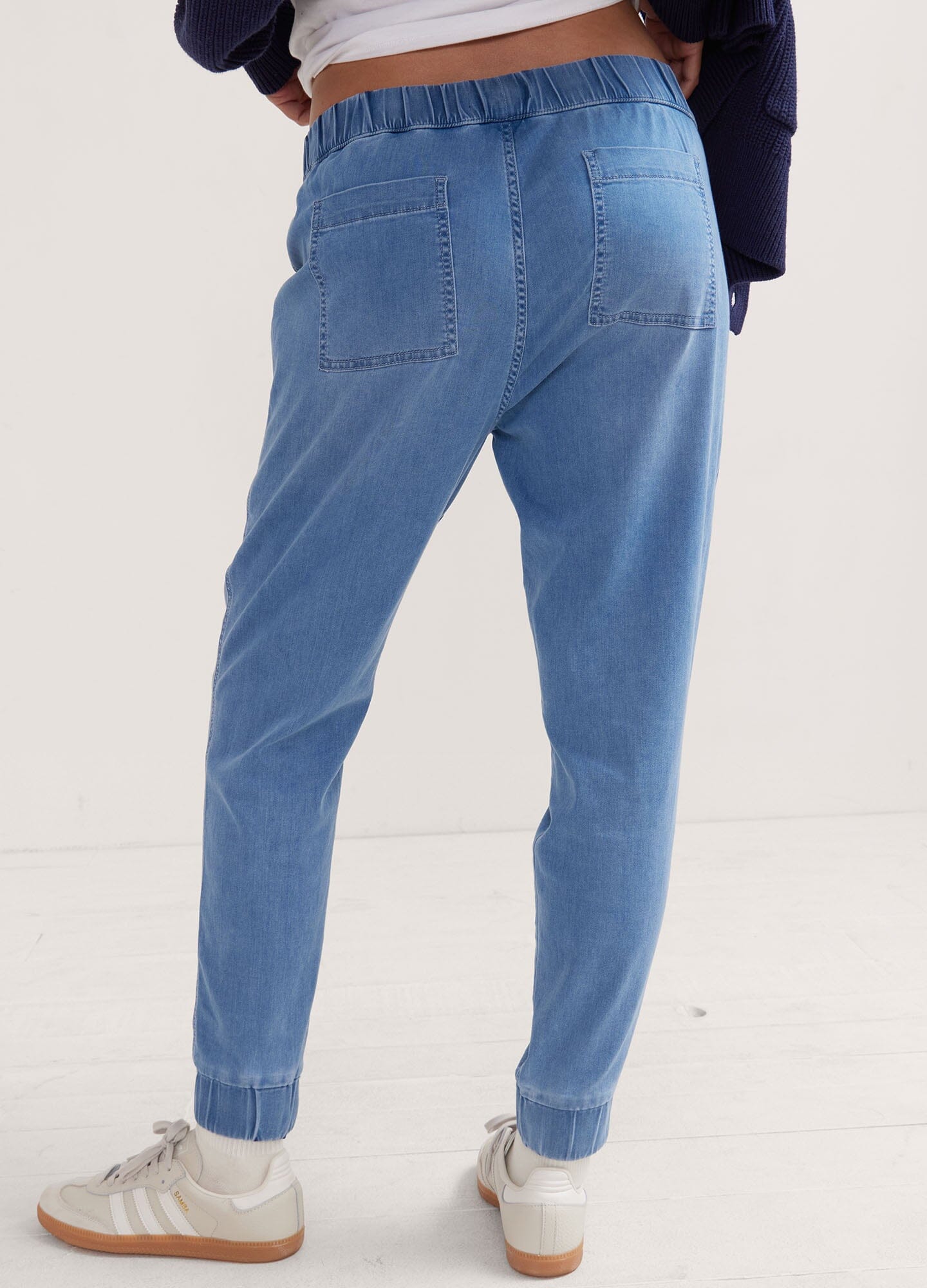 Stylish & Comfortable Easy Denim Joggers for Women & Men - Perfect for Casual Wear, Lounge & Outdoor Activities